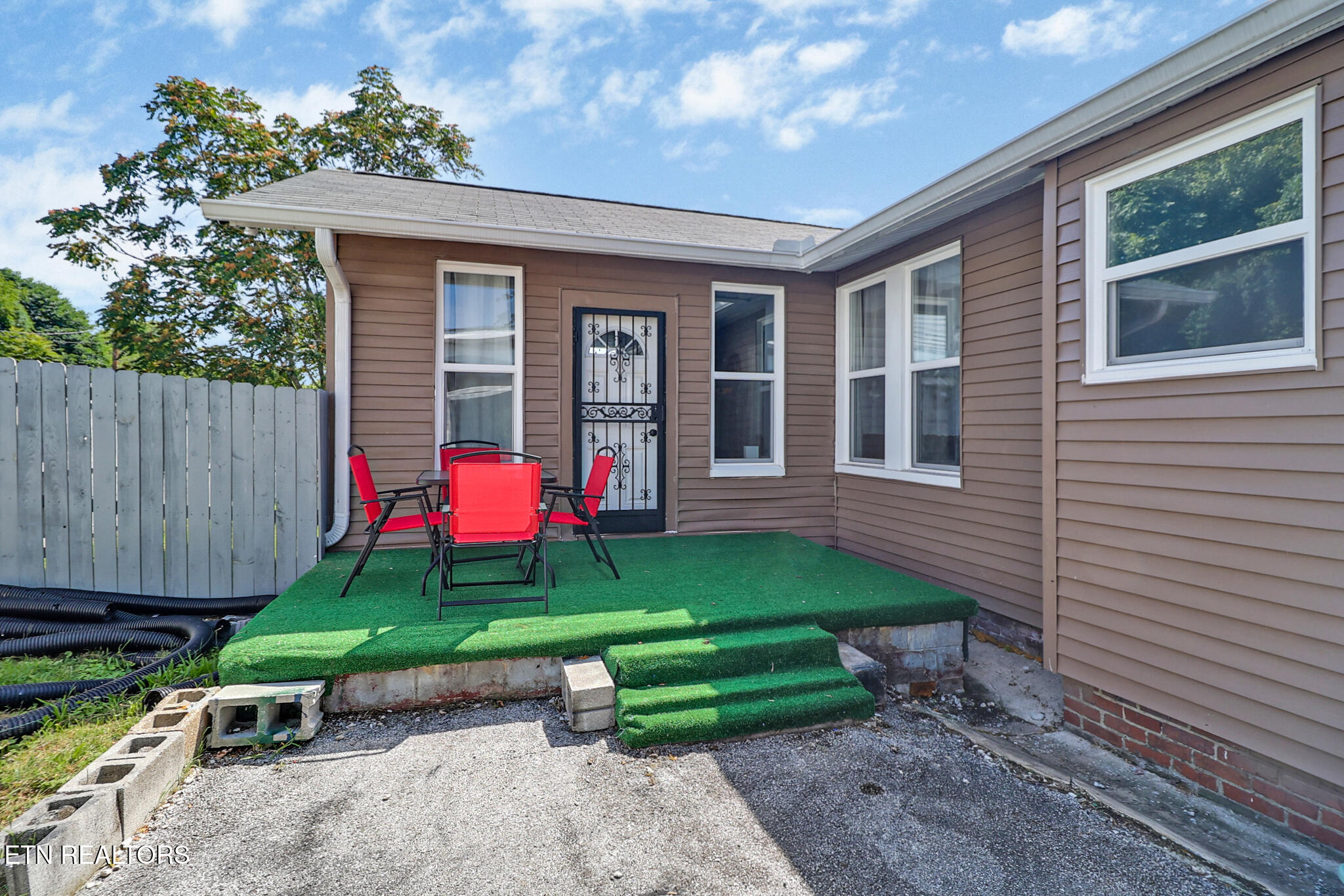 400 W Rockwood Street Rockwood TN 37854