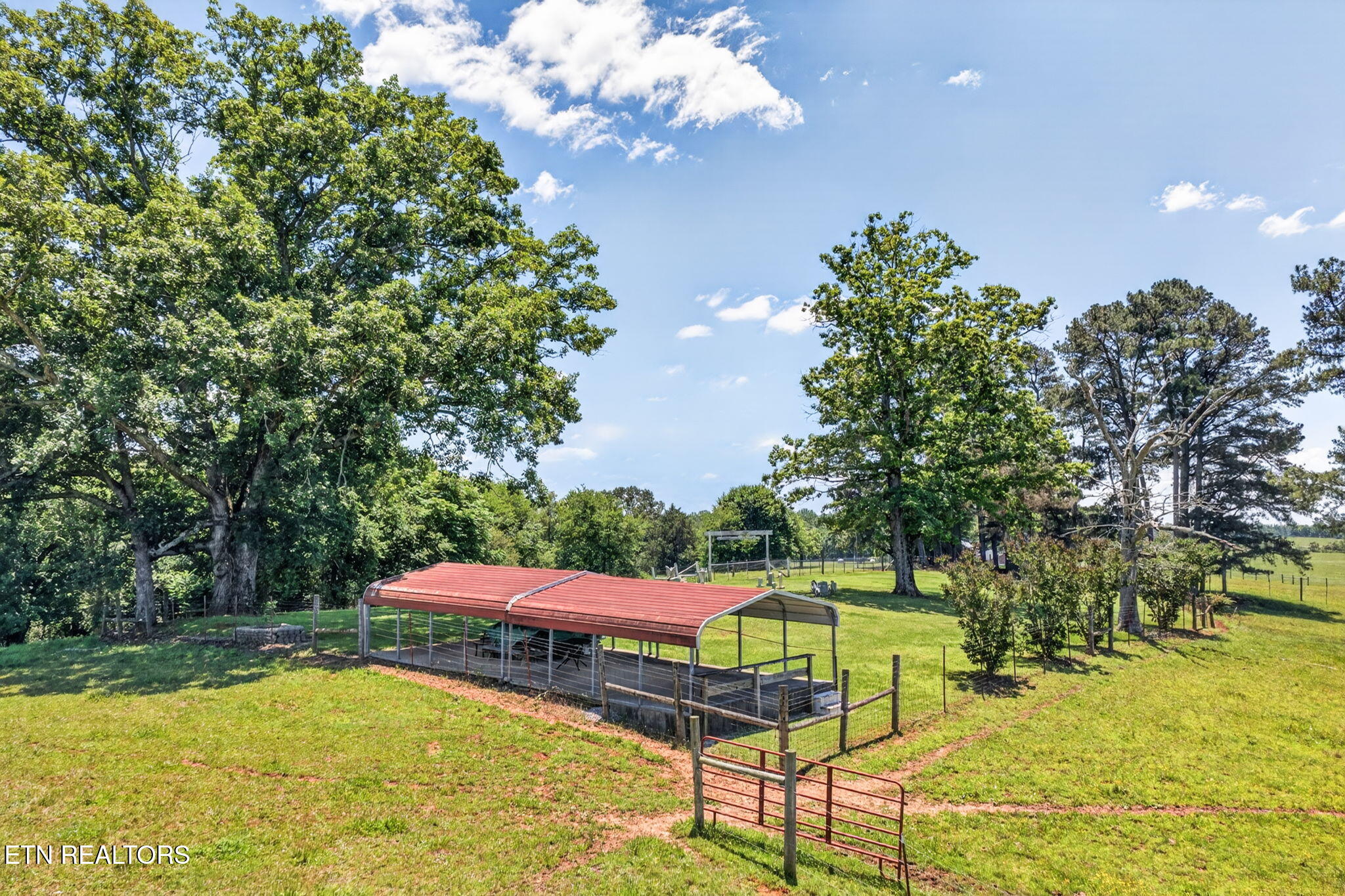 5335 Hickey Ridge Road Baxter TN 38544