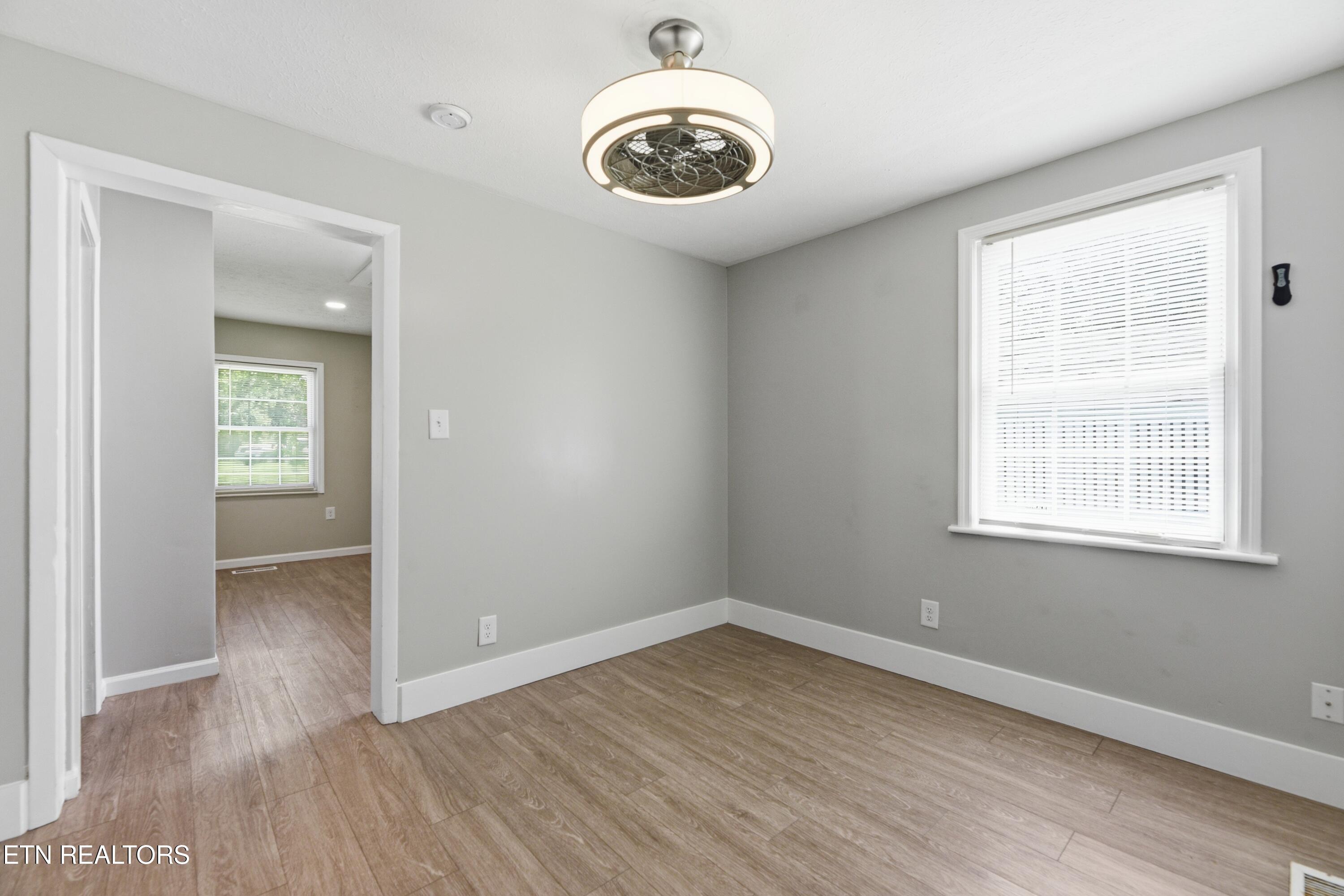 108 Meadowbrook Street Clinton TN 37716