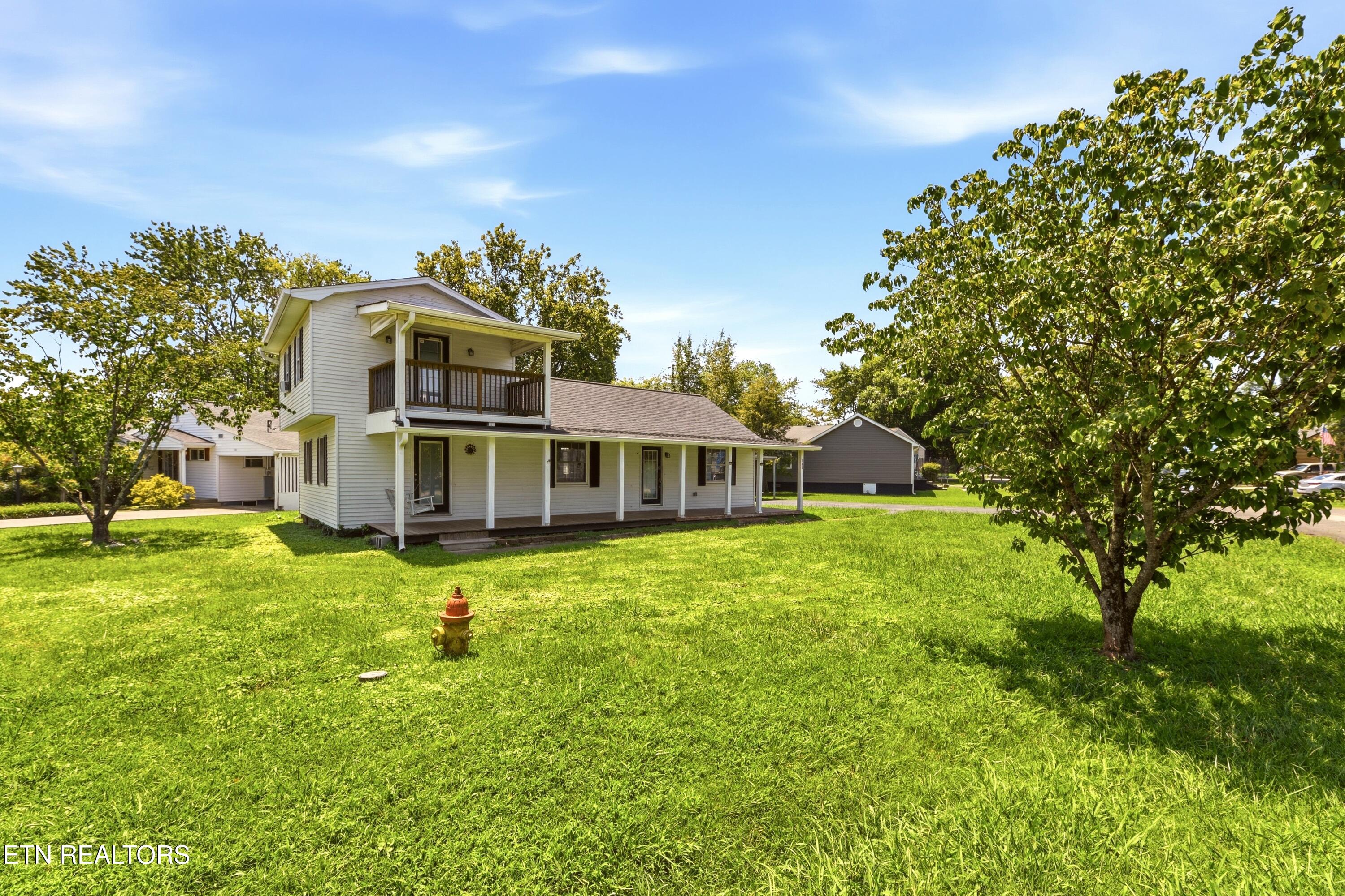 108 Meadowbrook Street Clinton TN 37716
