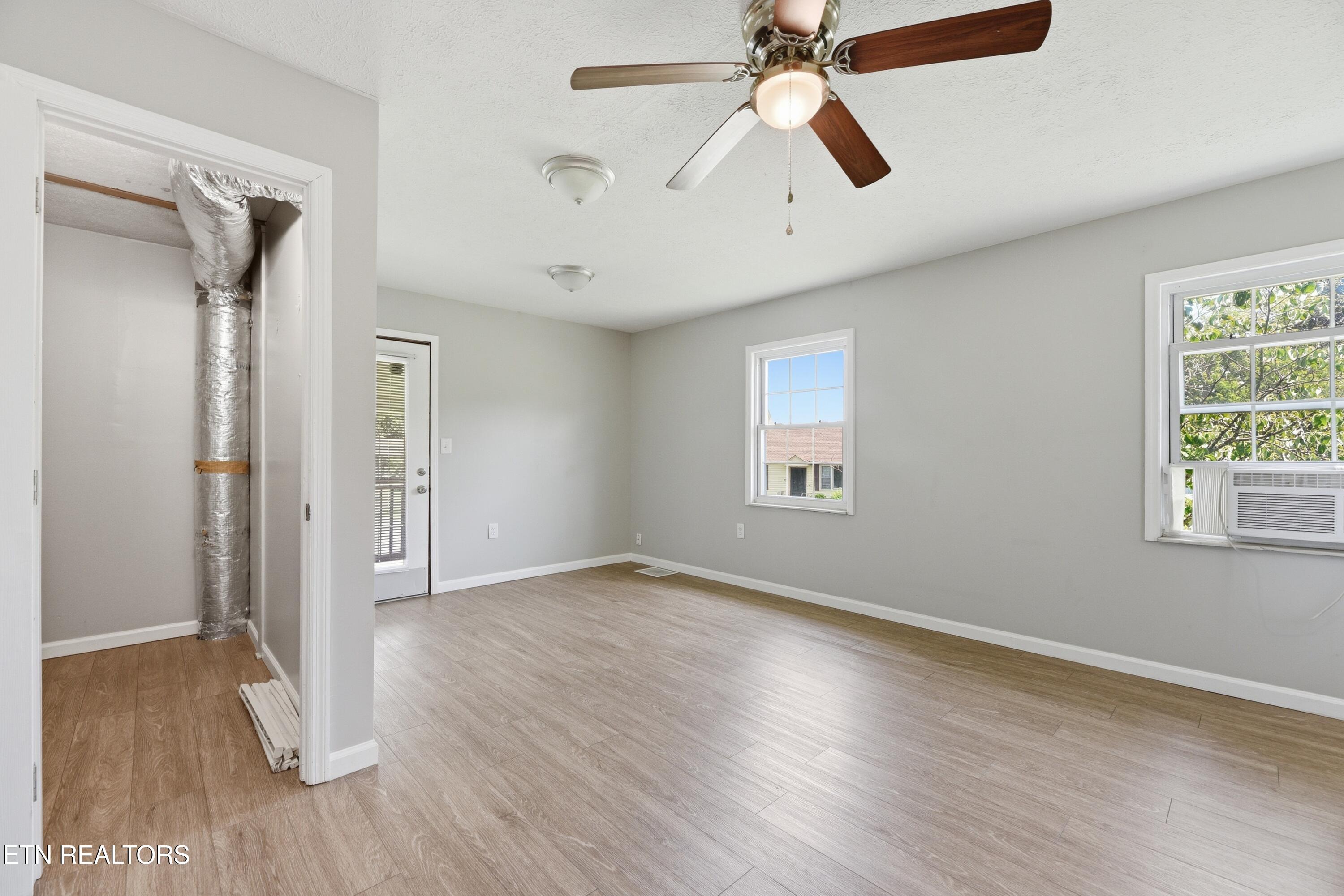 108 Meadowbrook Street Clinton TN 37716
