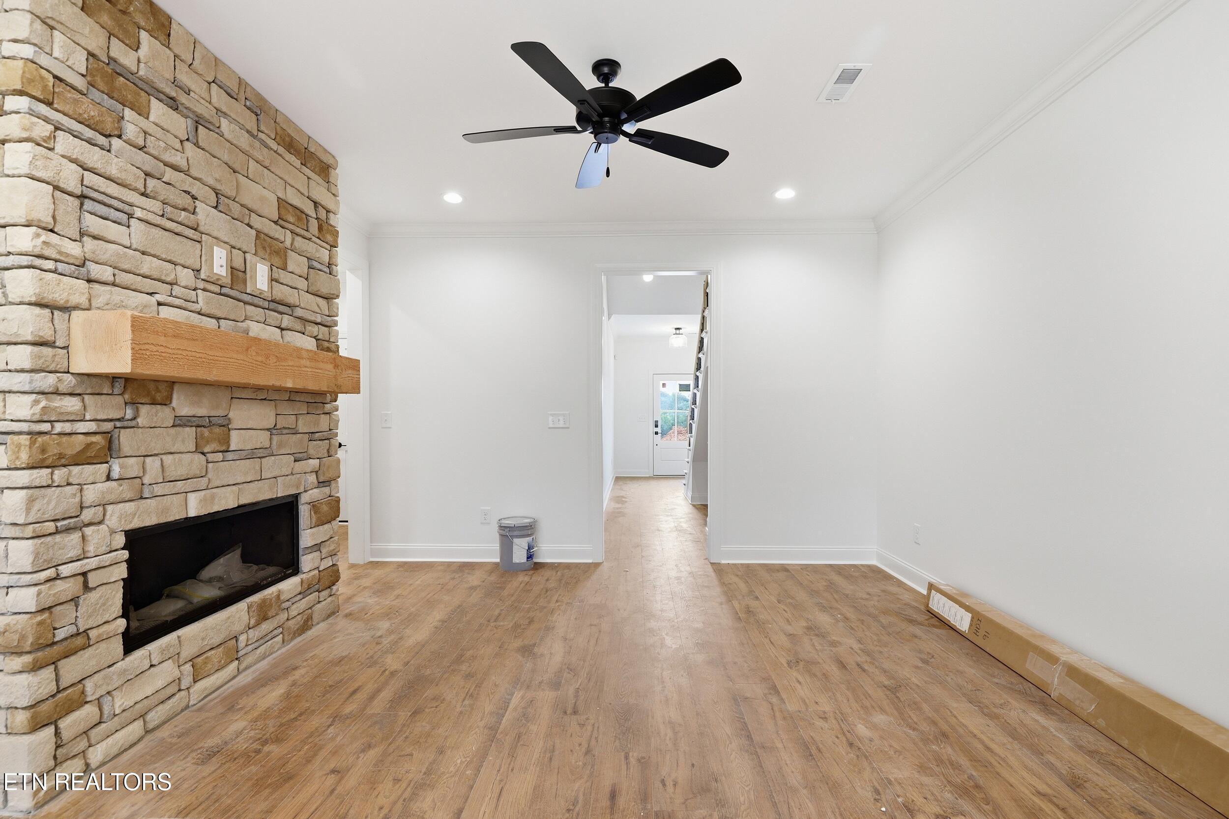 1814 Poplar Spgs Place Maryville TN 37803