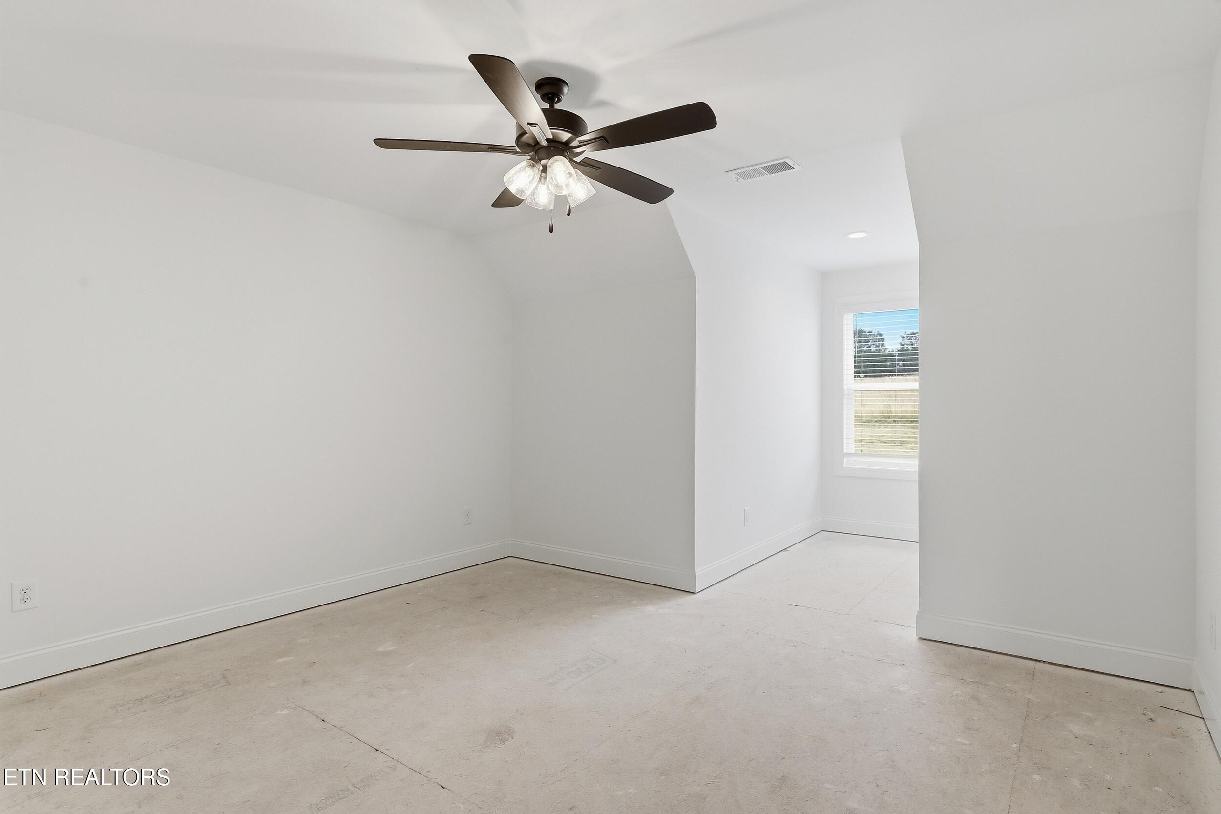 1814 Poplar Spgs Place Maryville TN 37803