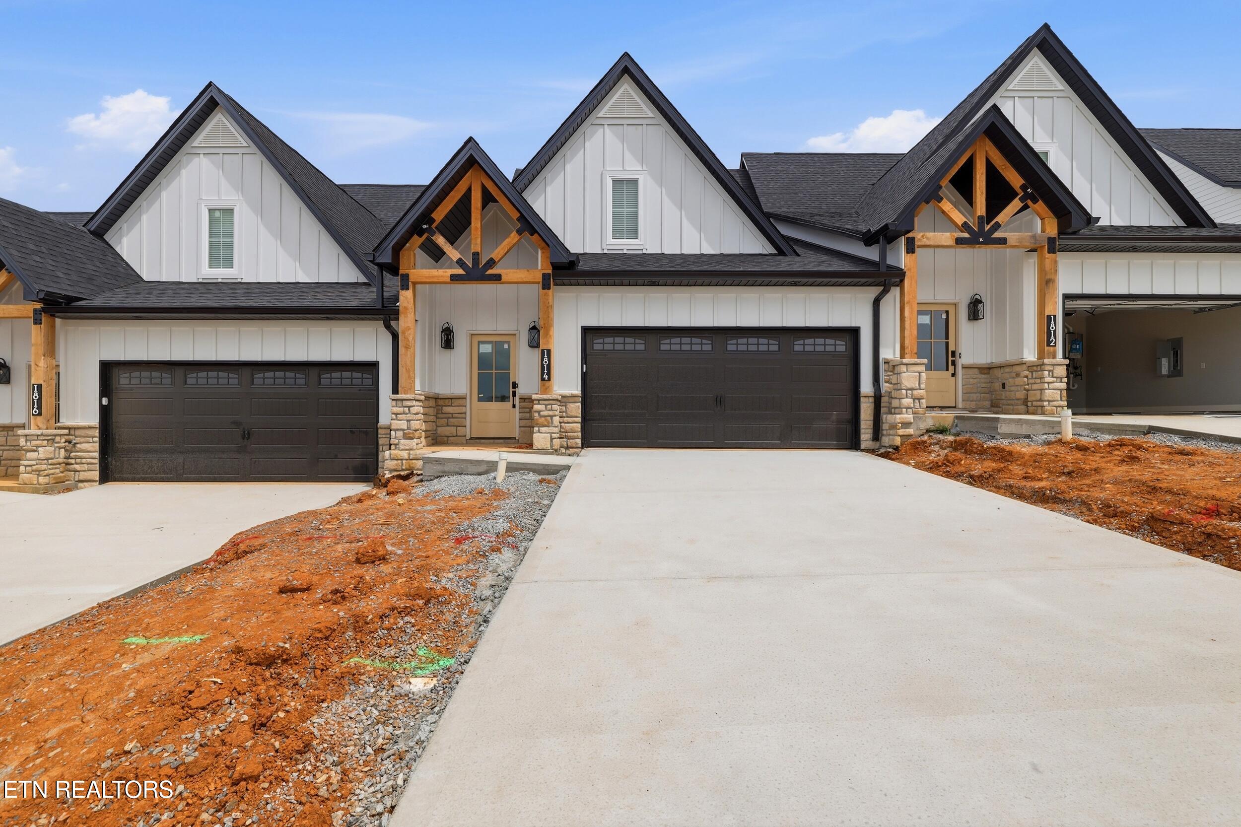 1814 Poplar Spgs Place Maryville TN 37803