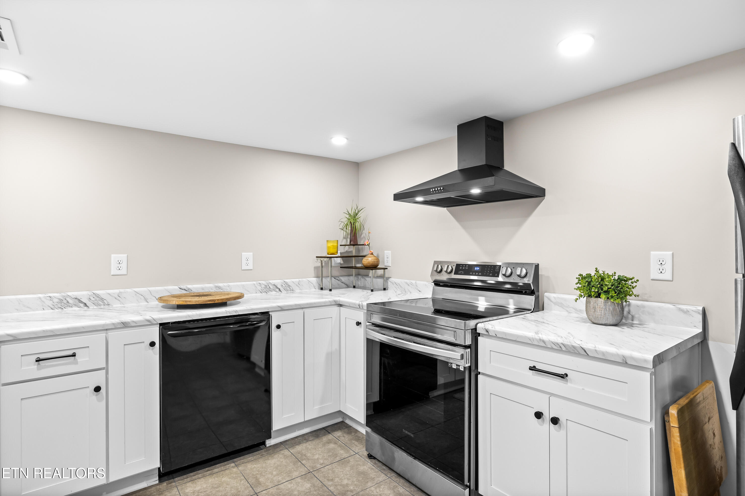 315 South Oak Street Sweetwater TN 37874