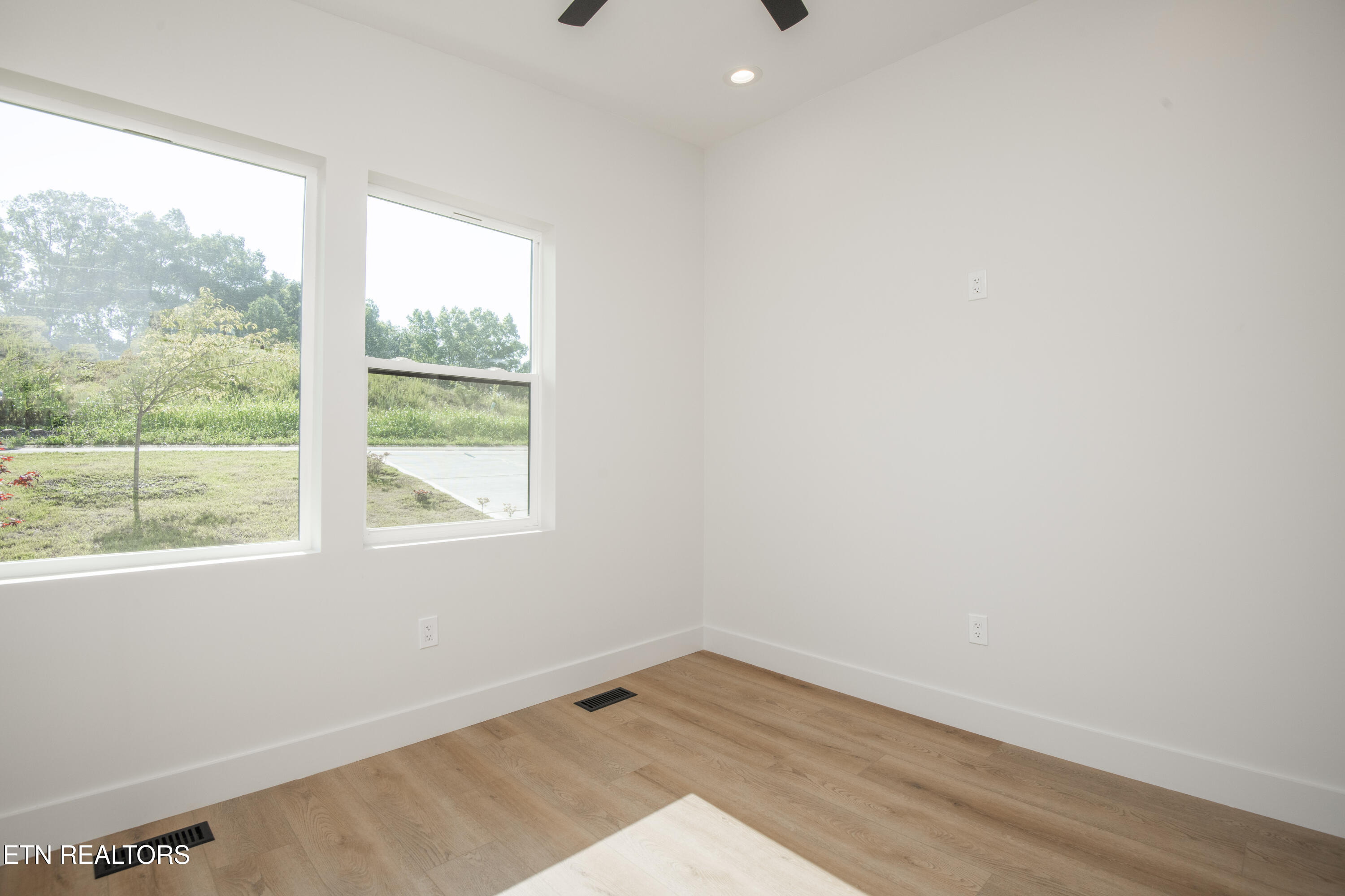 2335 Rock Gardens Drive Sevierville TN 37876