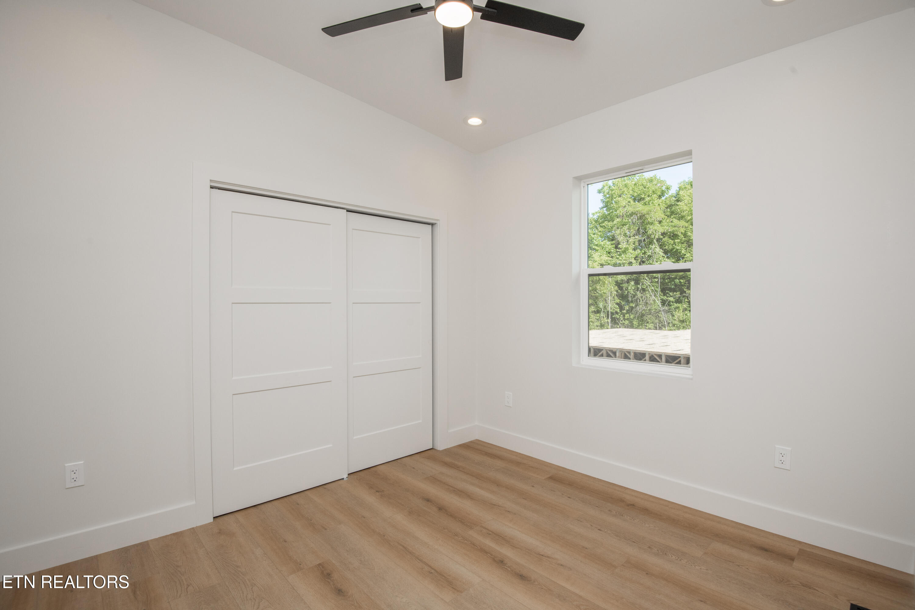 2335 Rock Gardens Drive Sevierville TN 37876