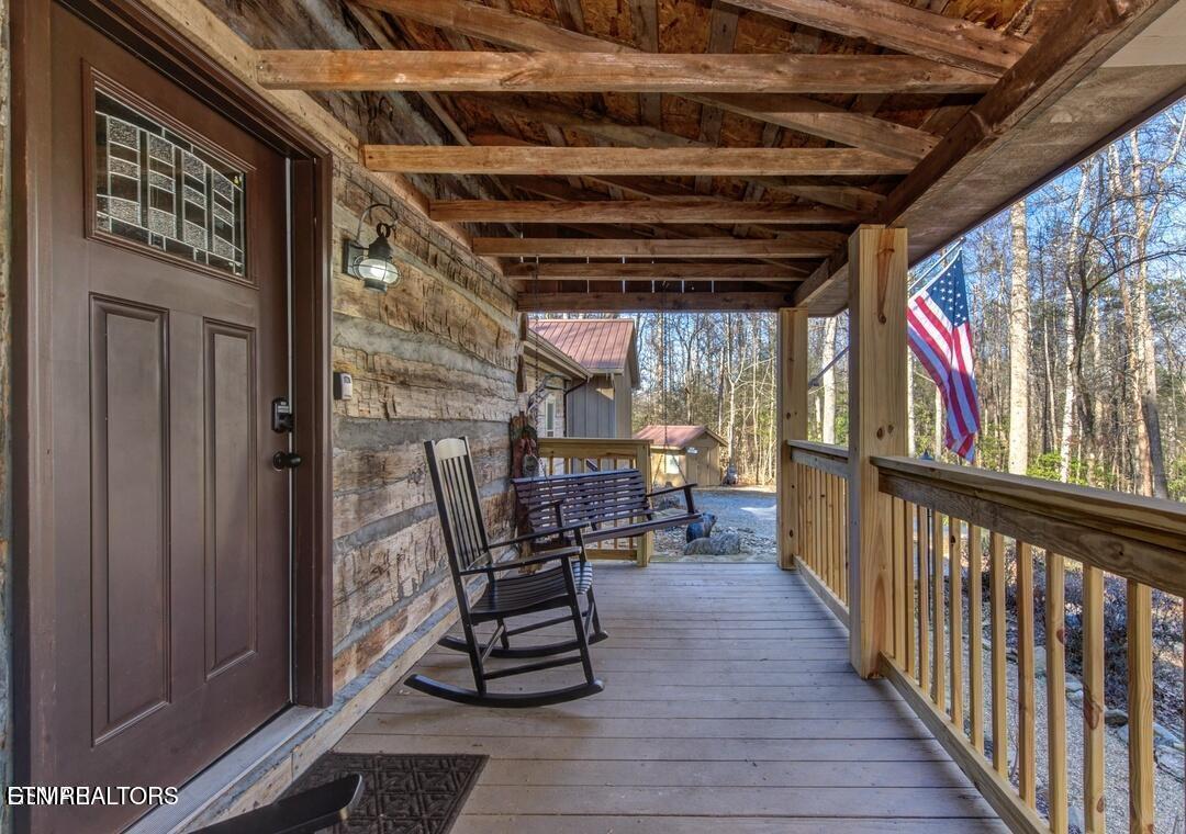 125 Cricket Hollow Way Cosby TN 37722