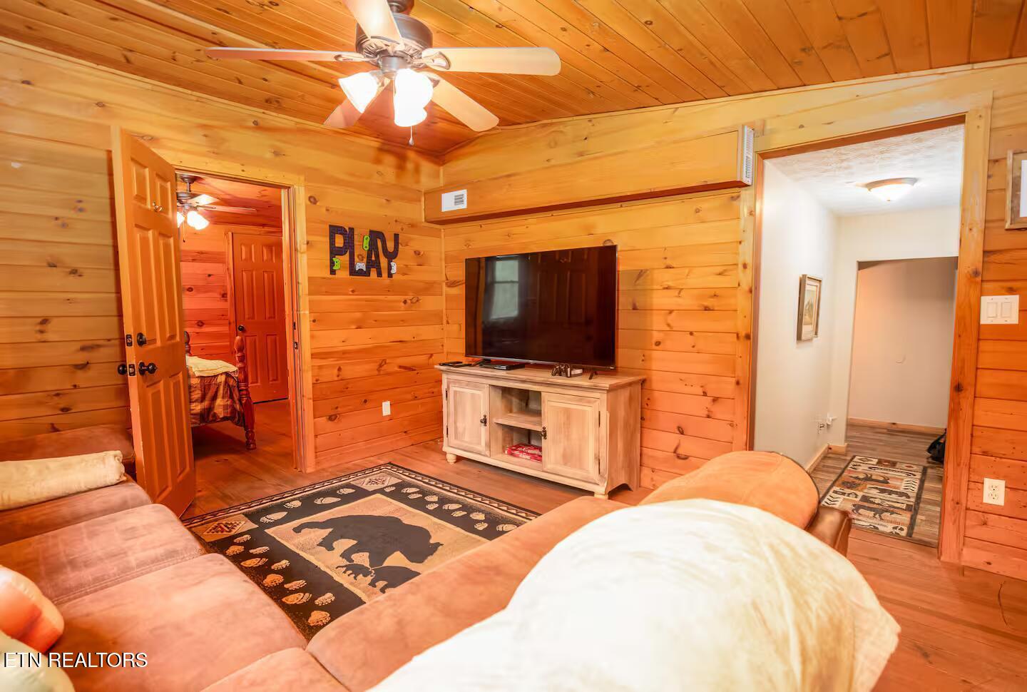 2202 Applewood Road Sevierville TN 37862