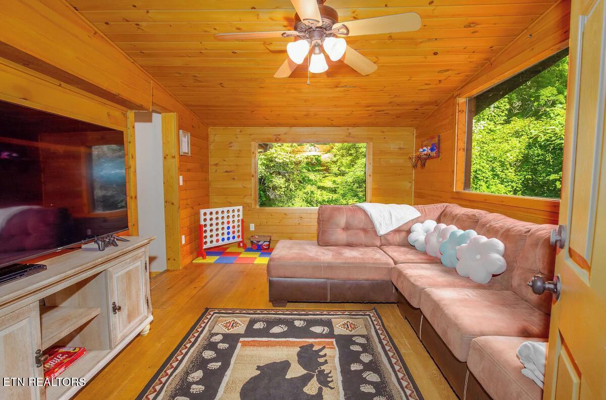 2202 Applewood Road Sevierville TN 37862