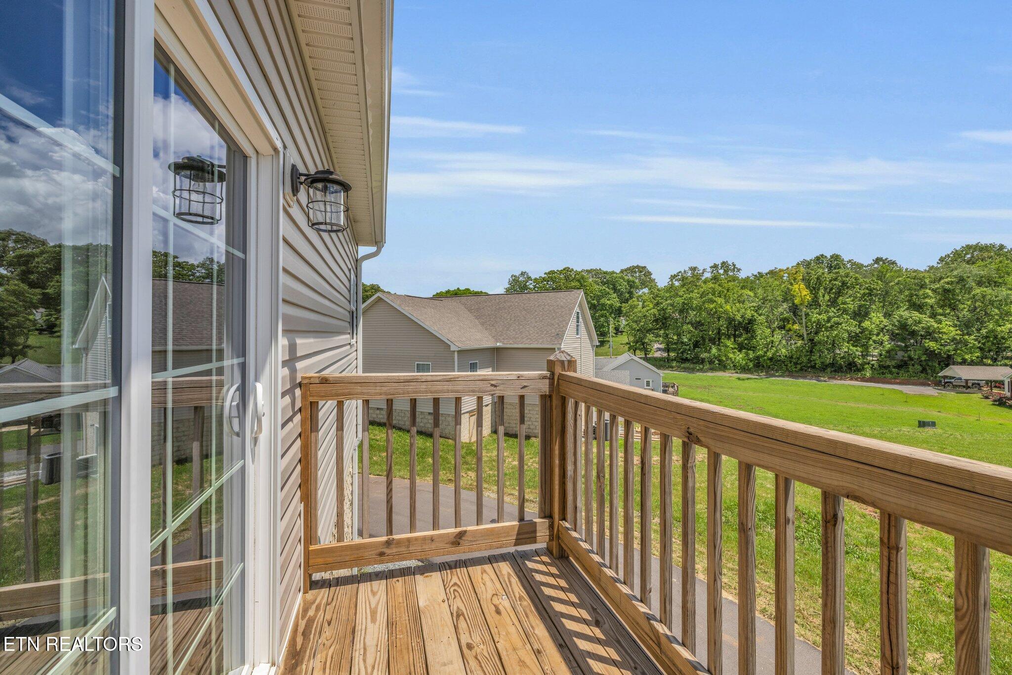 185 Waters Edge Drive Spring City TN 37381
