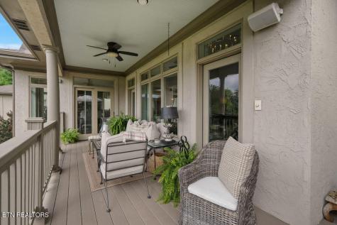 210 Casa Del Lago Way Lenoir City TN 37772