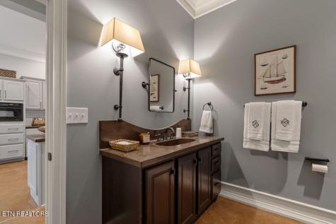 210 Casa Del Lago Way Lenoir City TN 37772