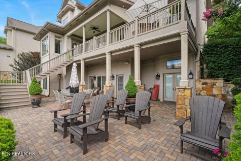 210 Casa Del Lago Way Lenoir City TN 37772