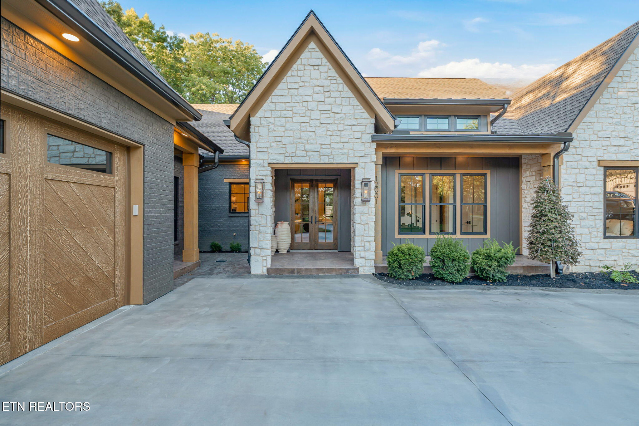 12001 Congressional Point Knoxville TN 37934