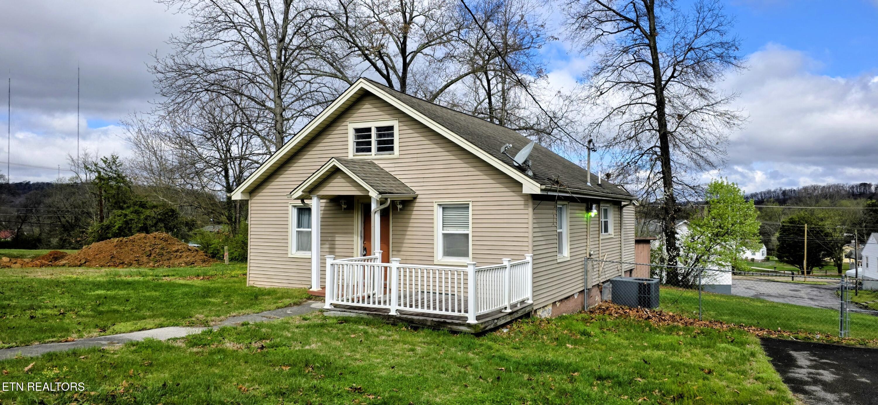2525 Edgewood Avenue Knoxville TN 37917