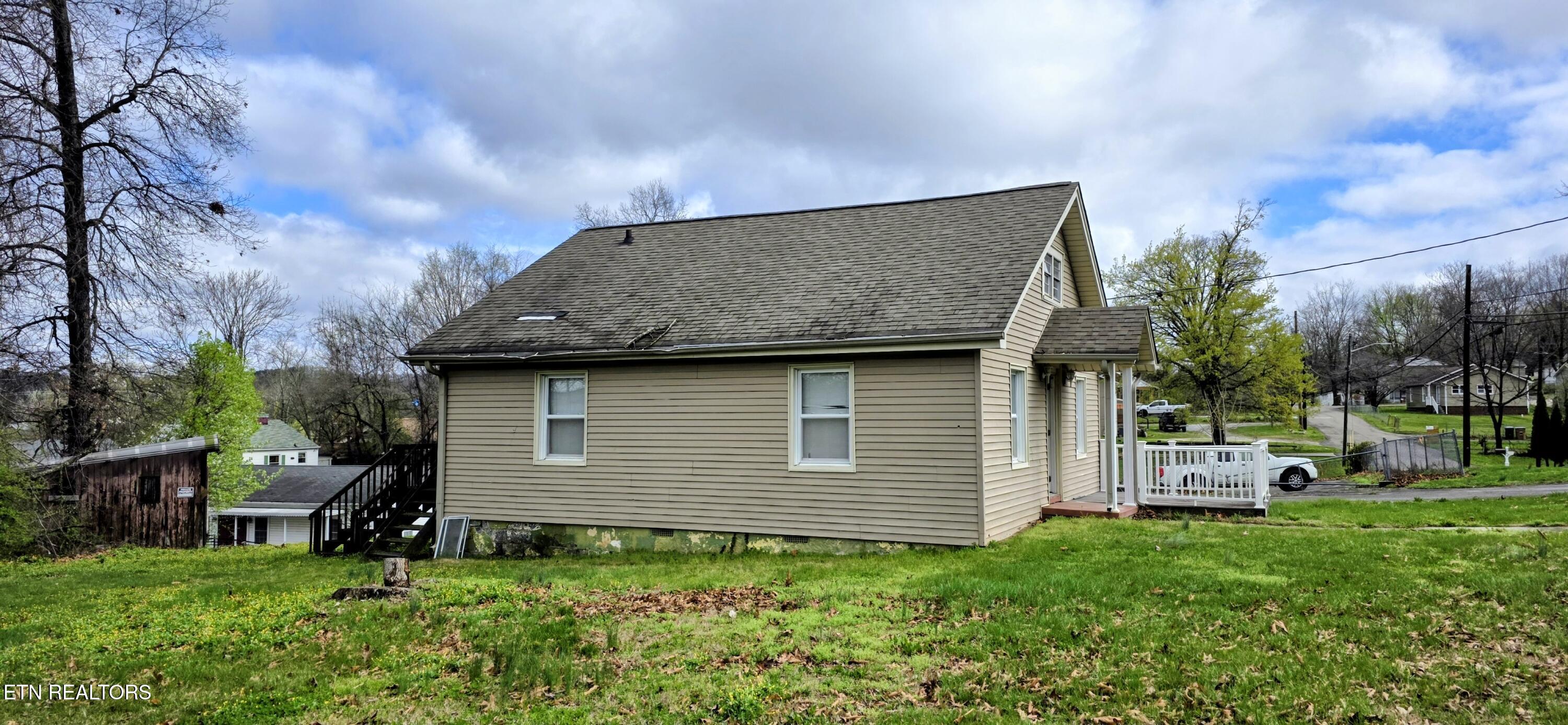2525 Edgewood Avenue Knoxville TN 37917