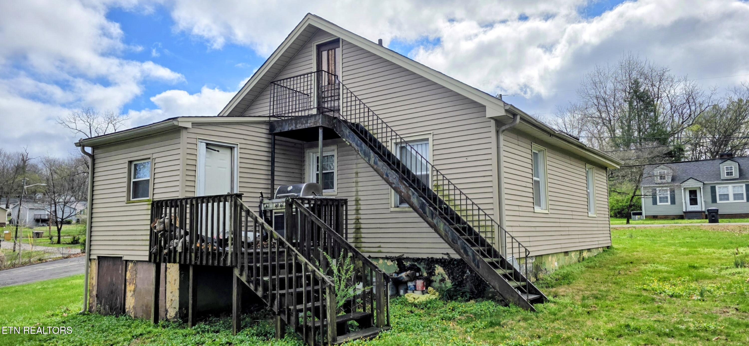 2525 Edgewood Avenue Knoxville TN 37917
