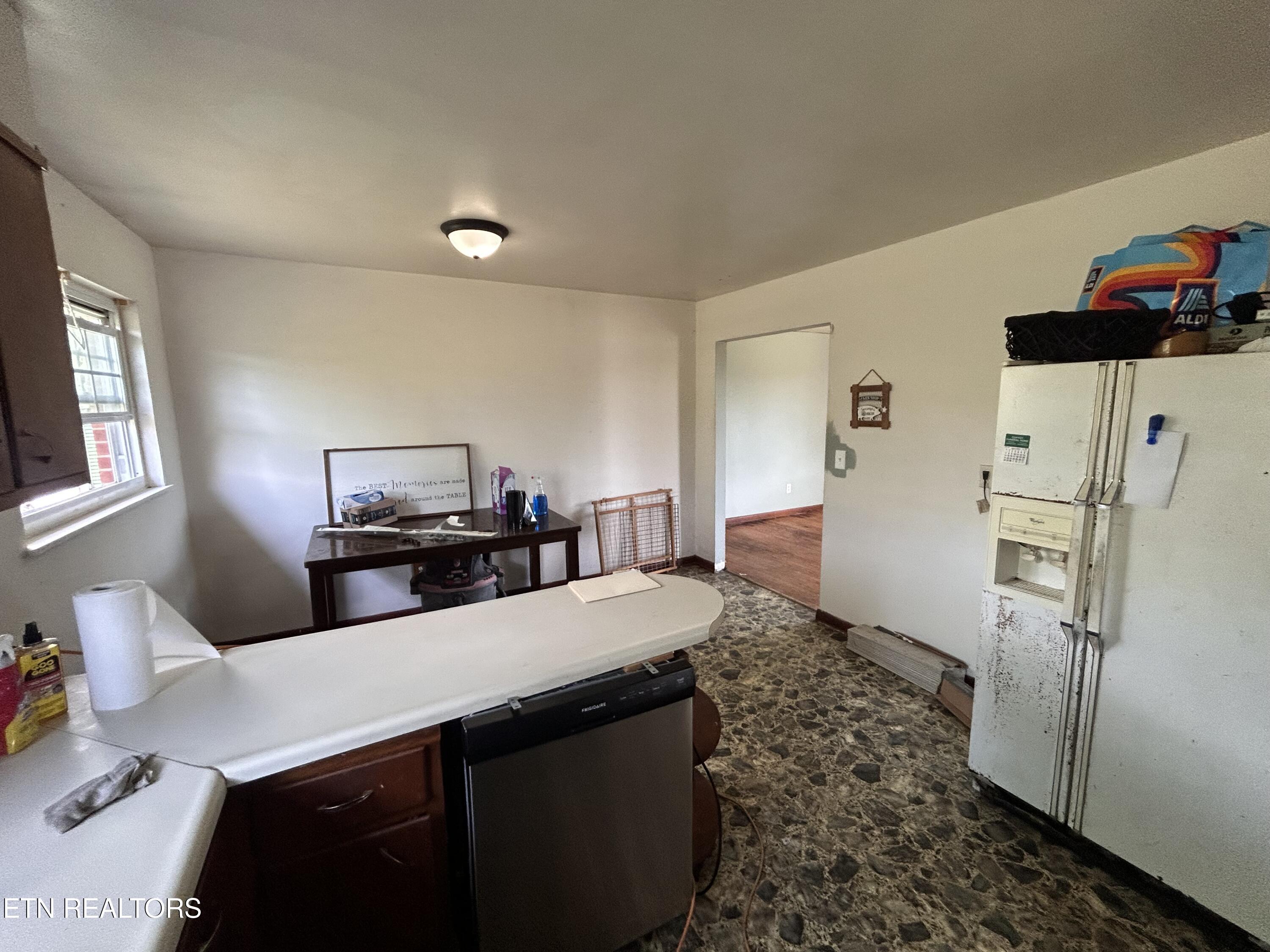 225 Rose Drive Tazewell TN 37879