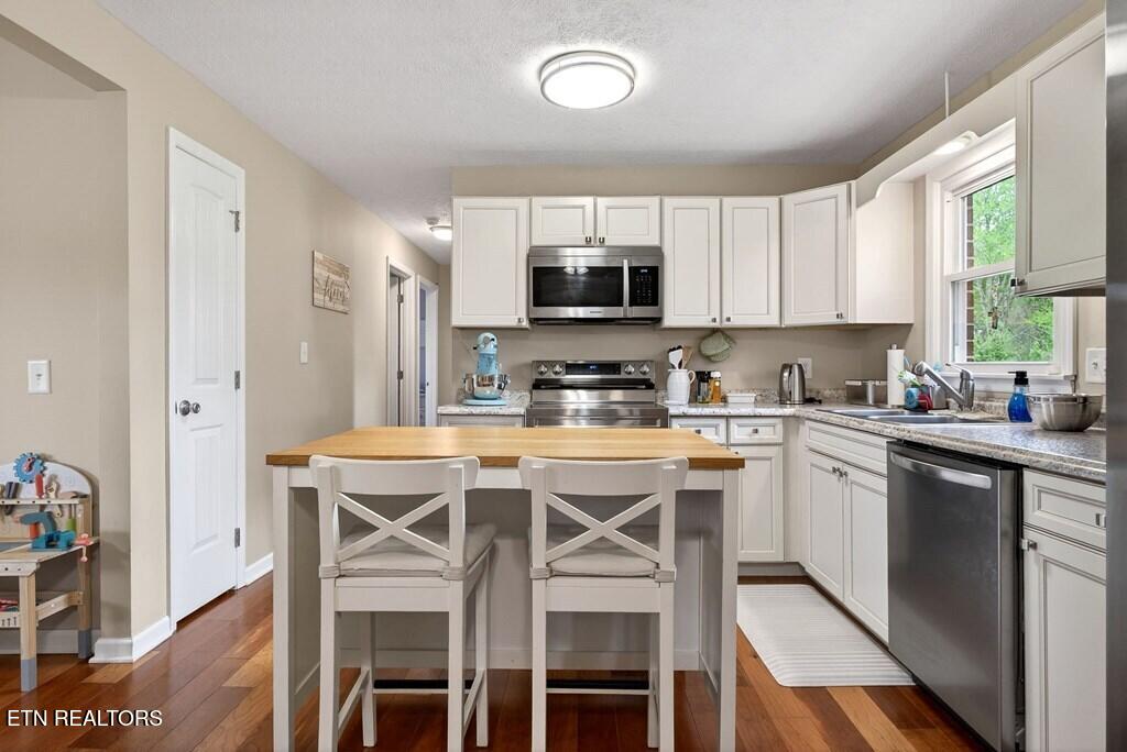 237 Armstrong Road Doyle TN 38559