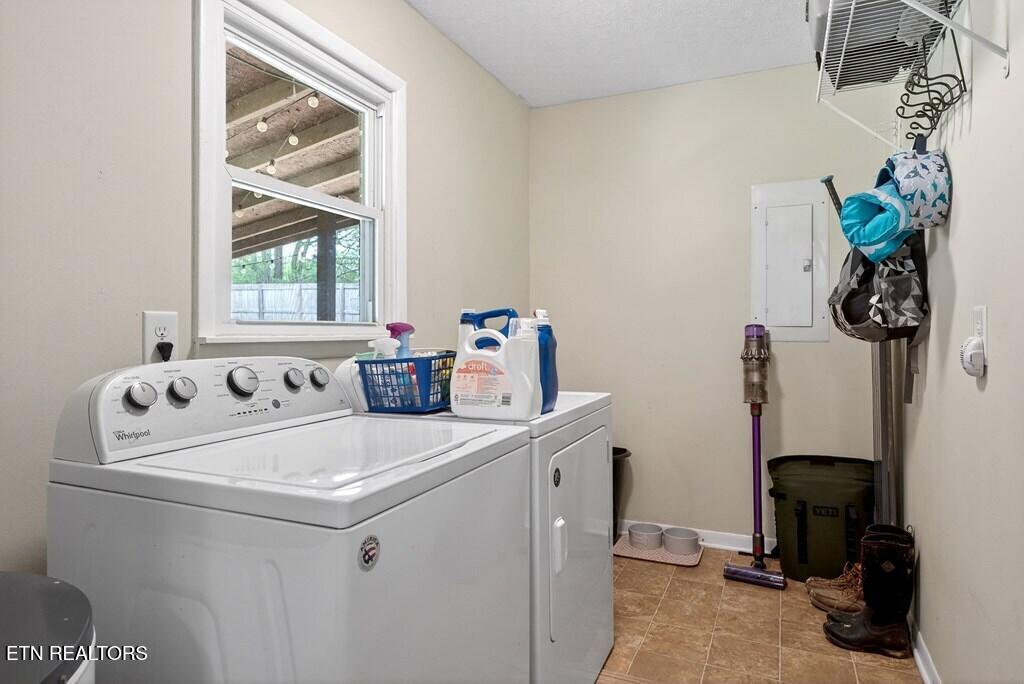 237 Armstrong Road Doyle TN 38559