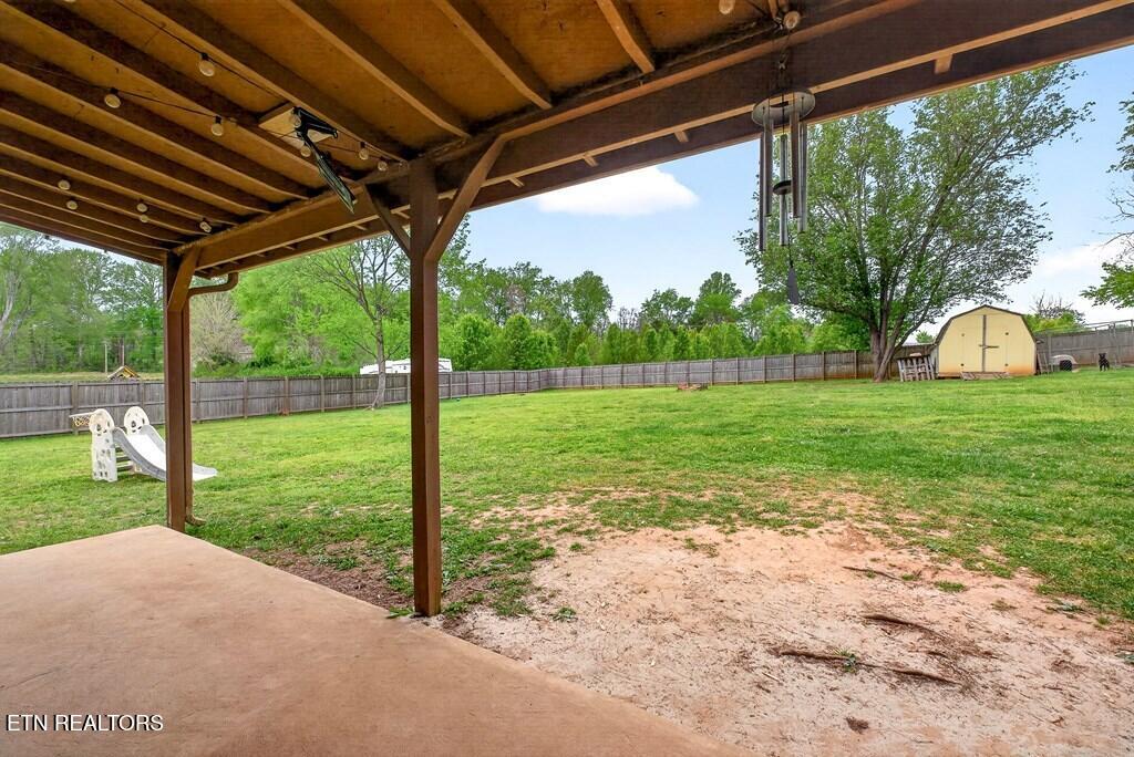 237 Armstrong Road Doyle TN 38559