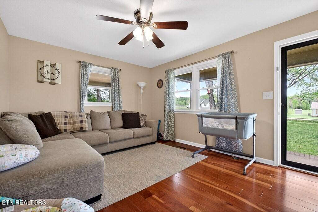 237 Armstrong Road Doyle TN 38559