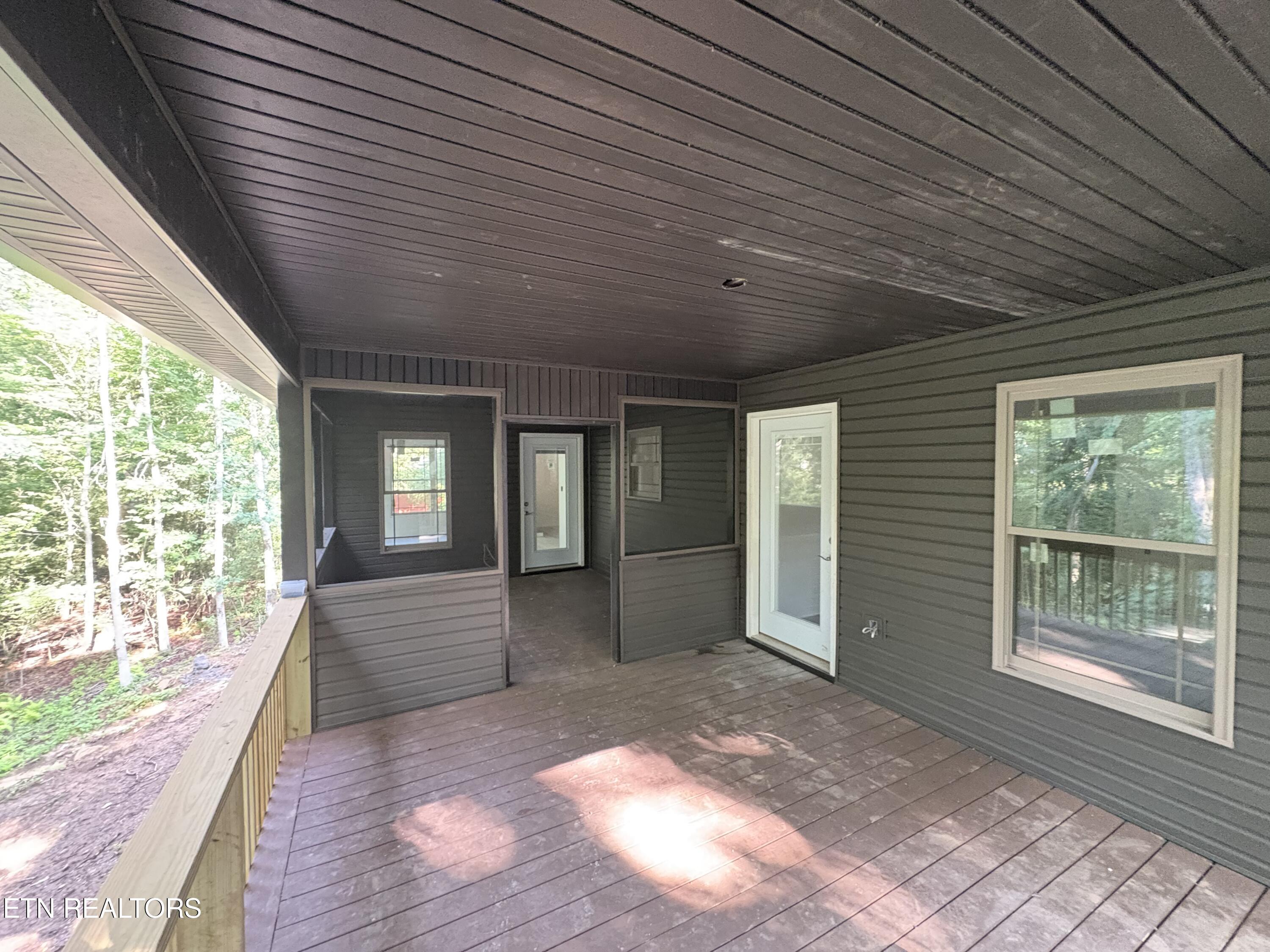 212 Lakeview Drive Crossville TN 38558