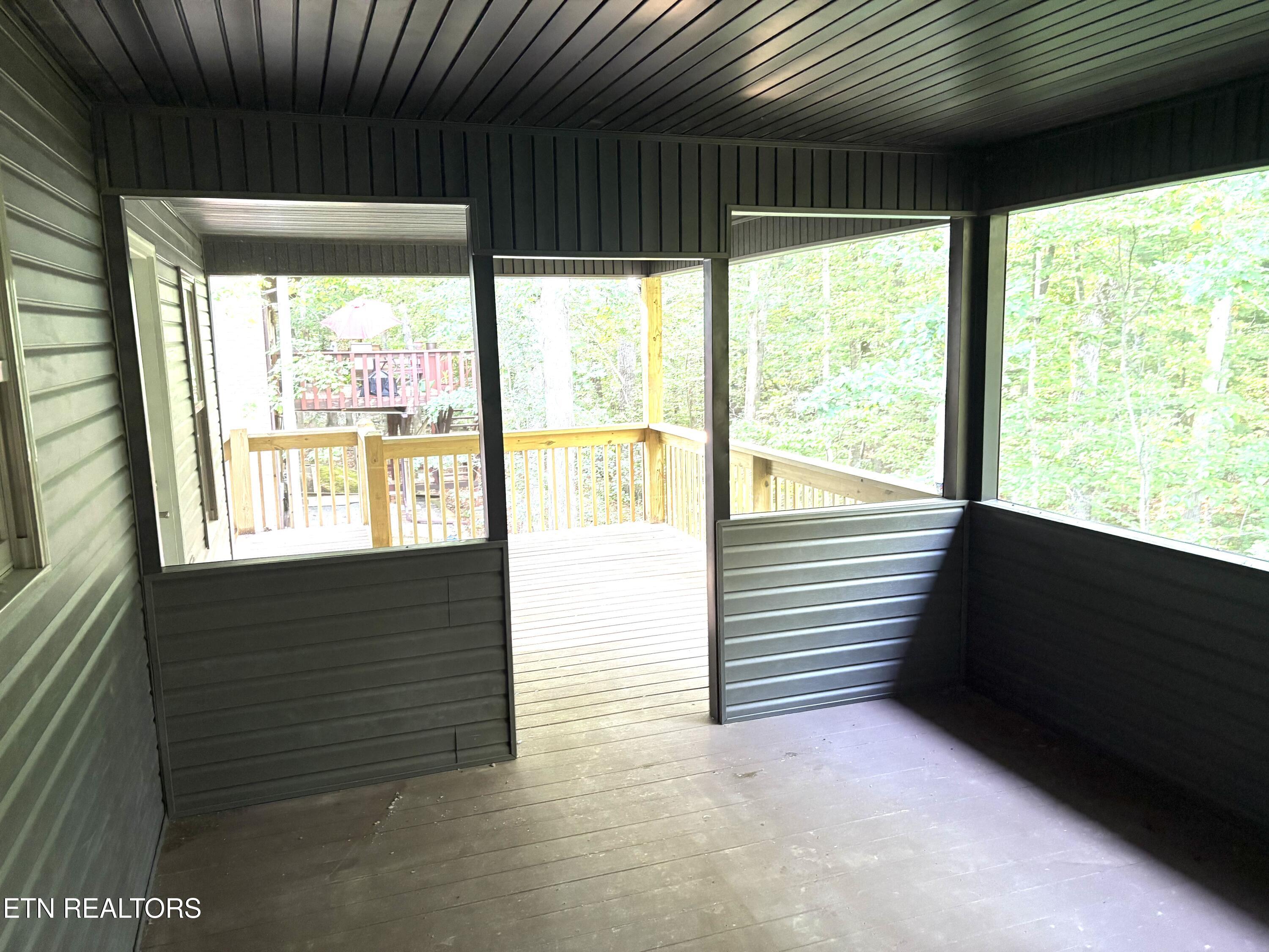 212 Lakeview Drive Crossville TN 38558