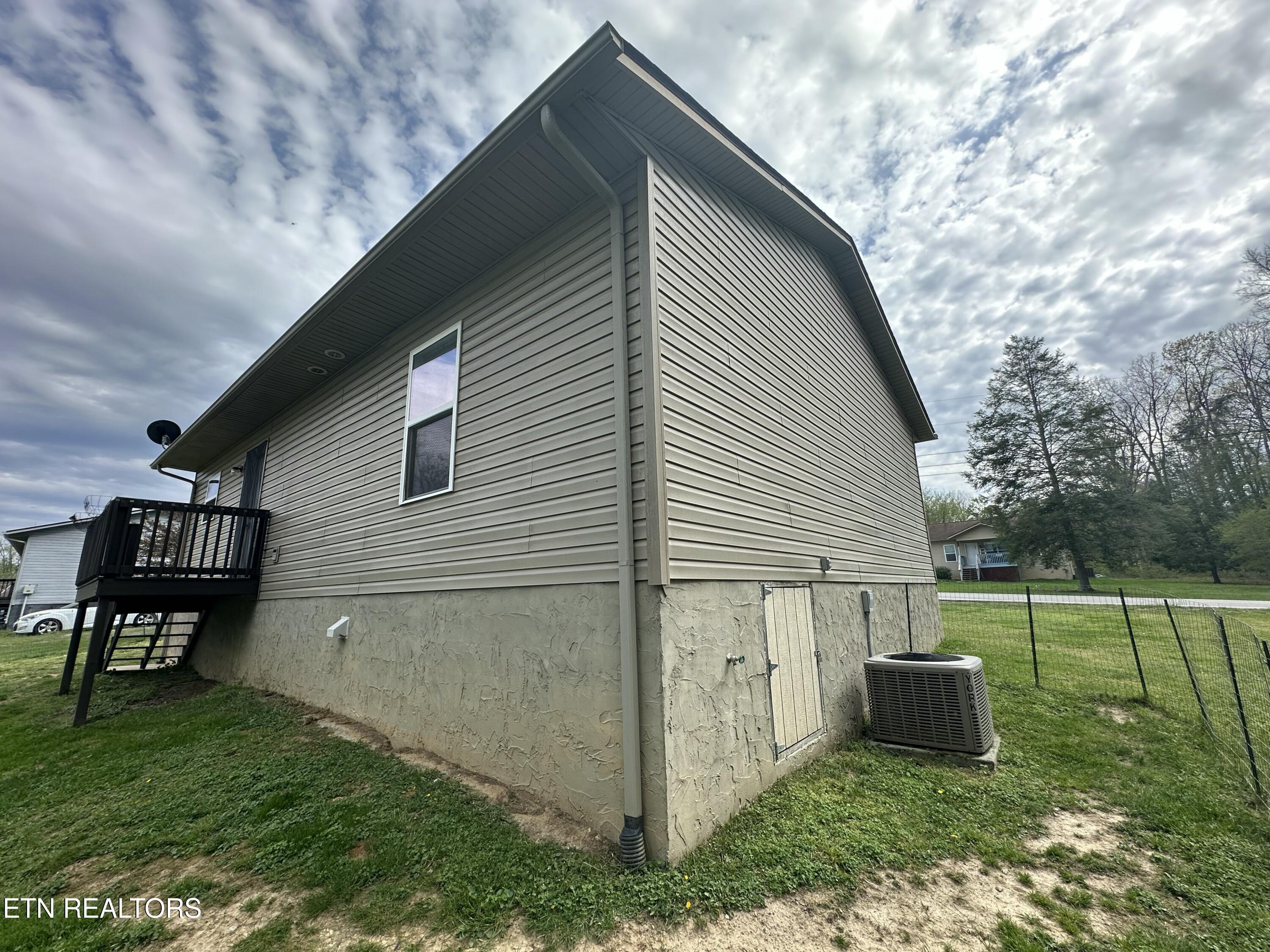 544 Iris Circle Crossville TN 38555