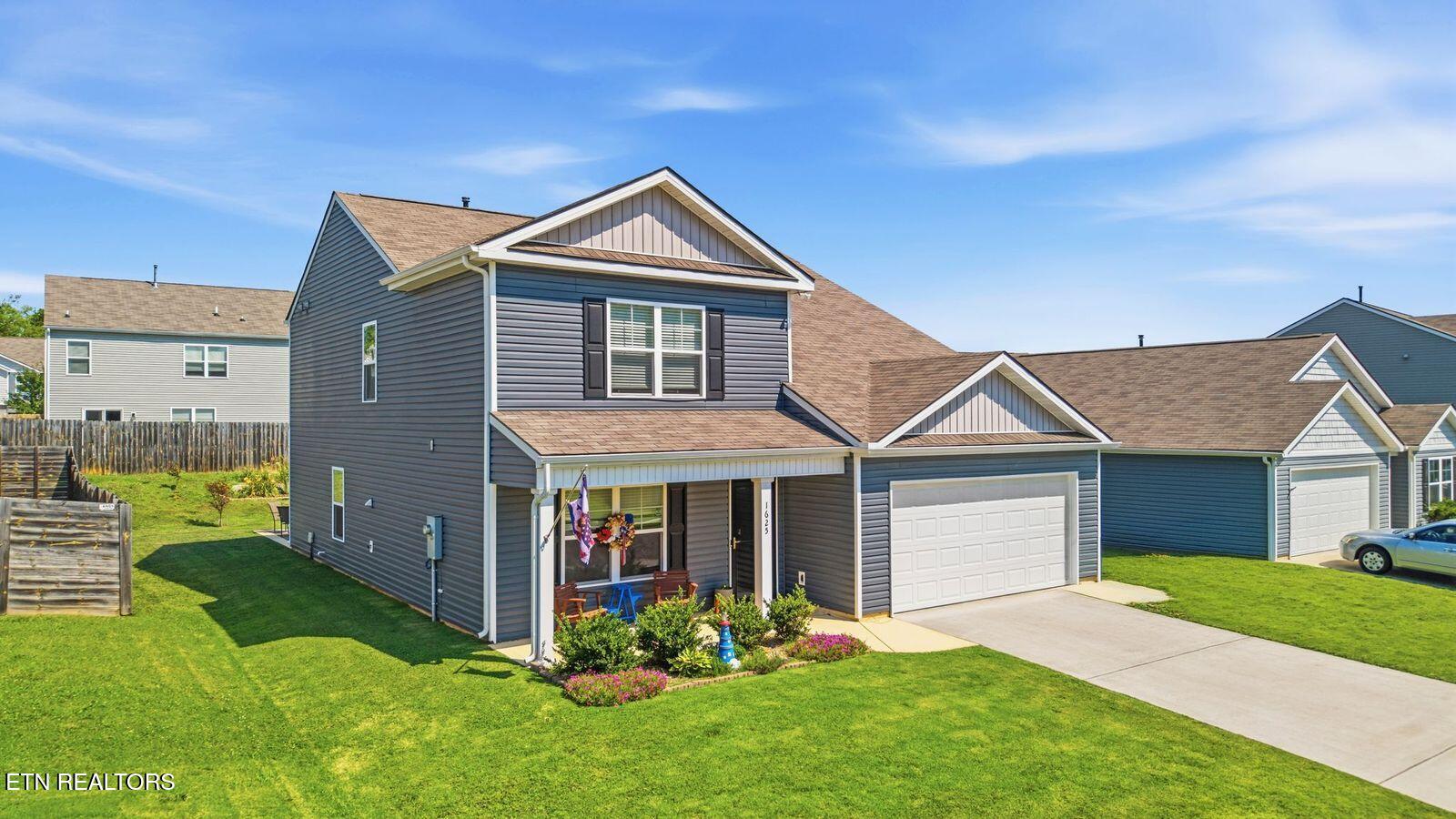 1625 River Poppy Road Mascot TN 37806