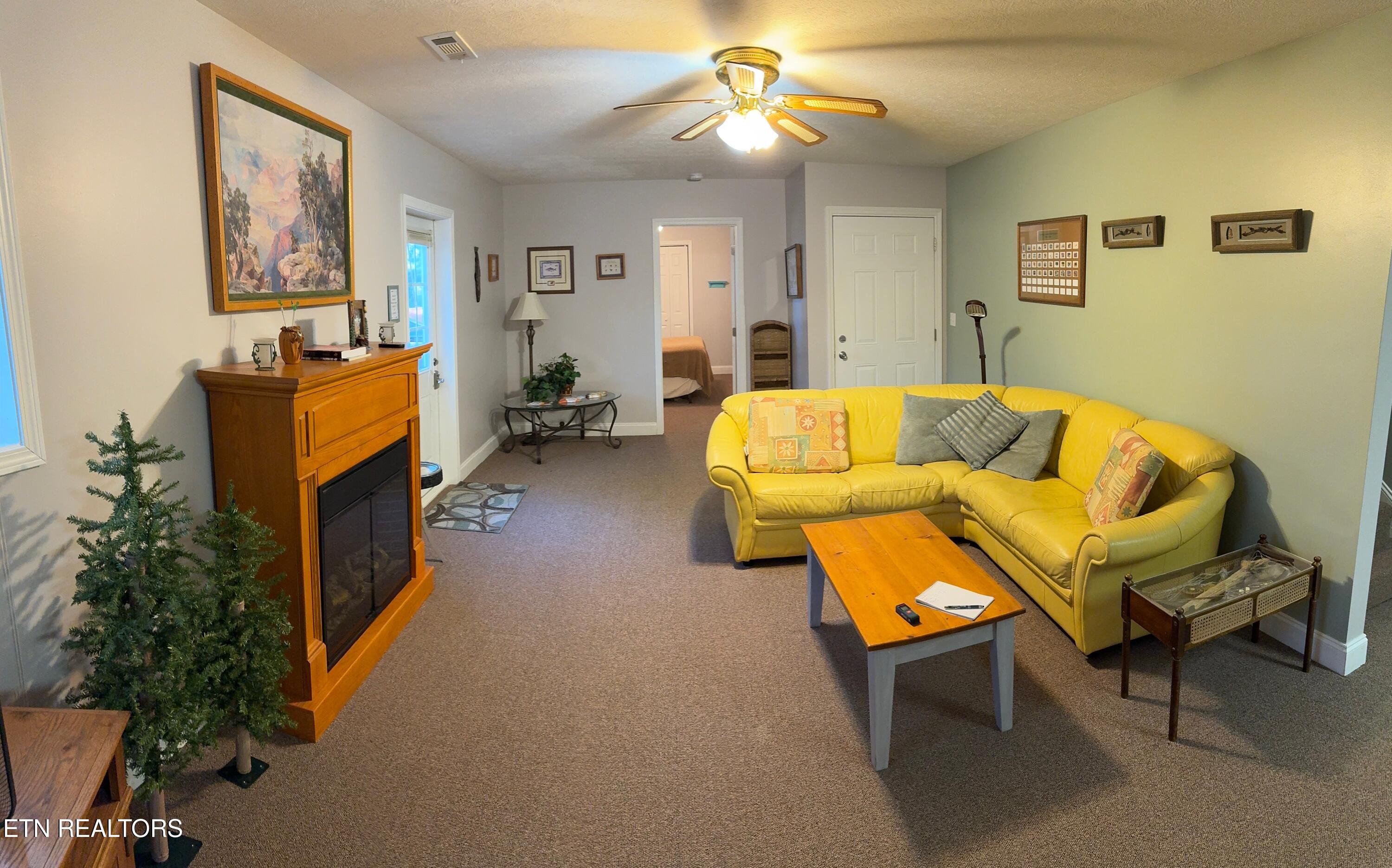 240 Mariner Point Road Lafollette TN 37766
