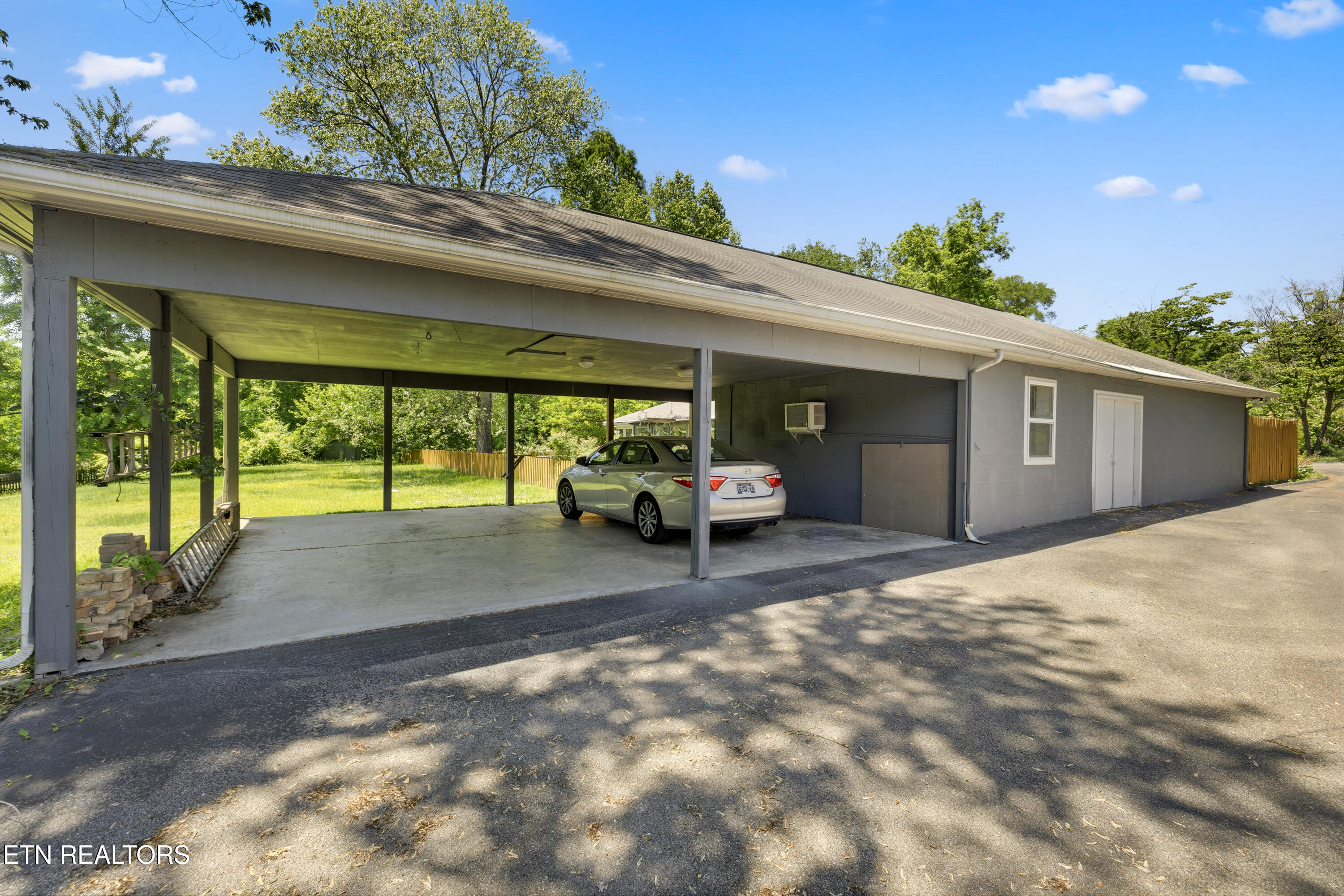 5800 Holston Hills Road Knoxville TN 37914