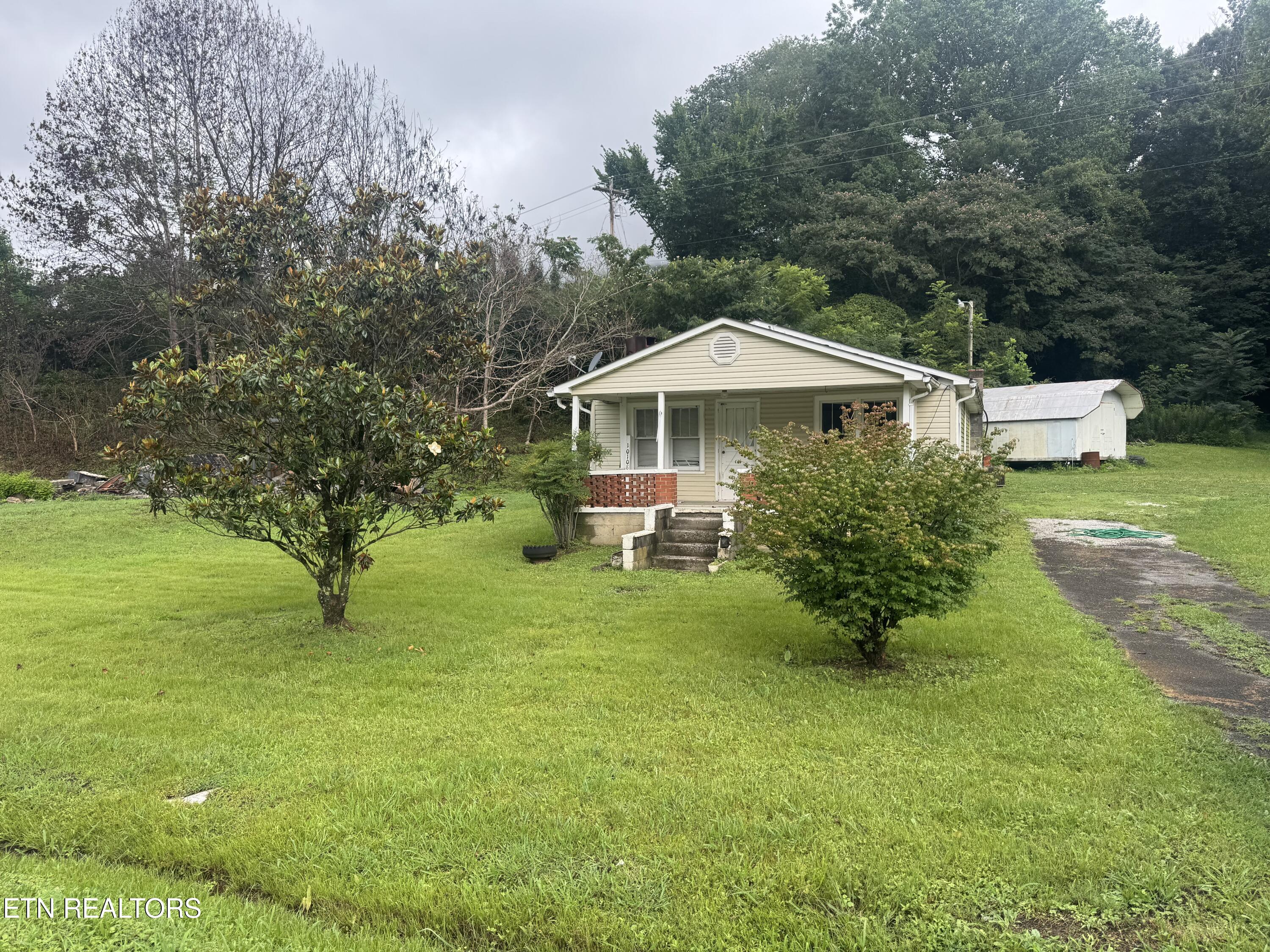 10108 Petros Highway Oliver Springs TN 37840