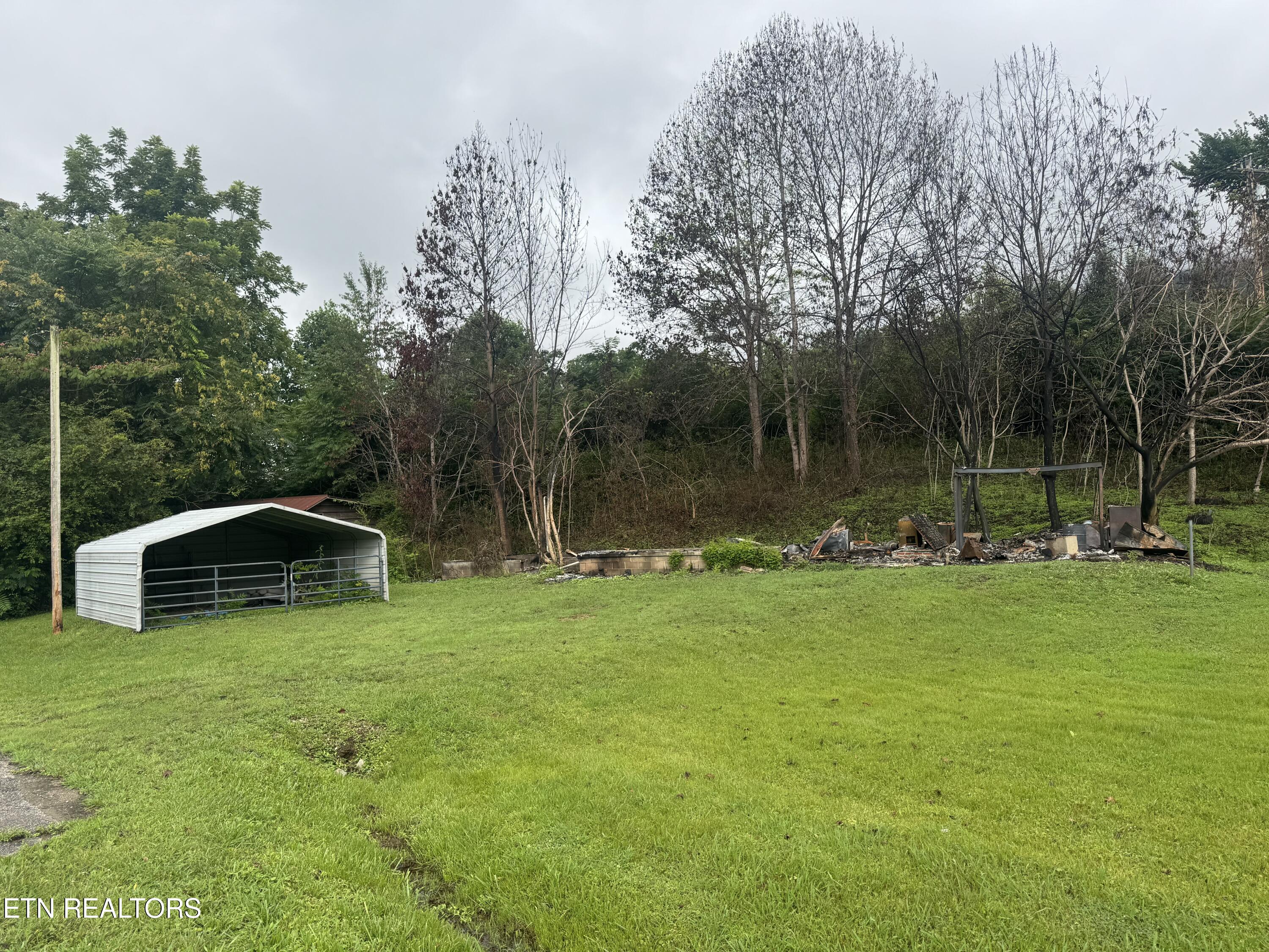 10108 Petros Highway Oliver Springs TN 37840