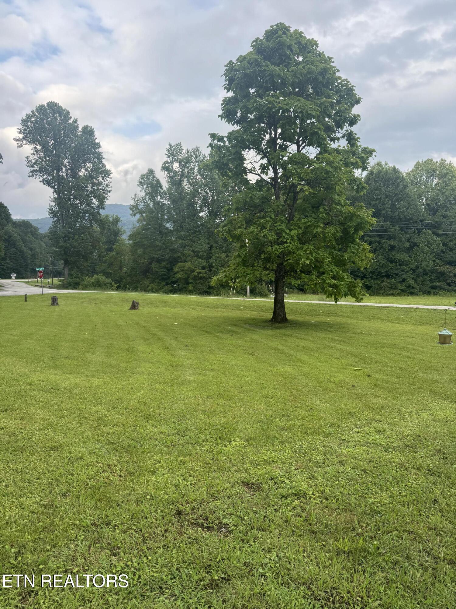 10108 Petros Highway Oliver Springs TN 37840