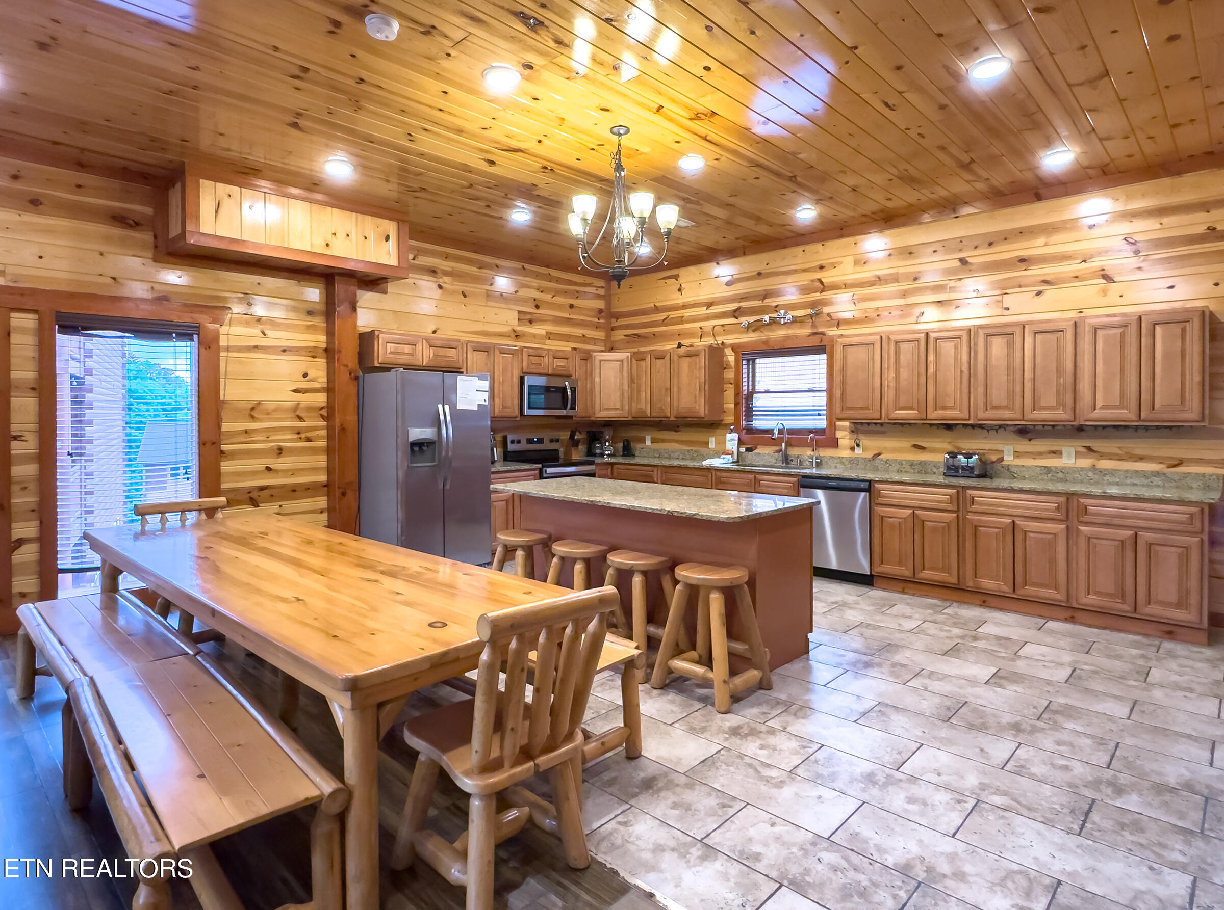 2316 Boulder Way Sevierville TN 37862
