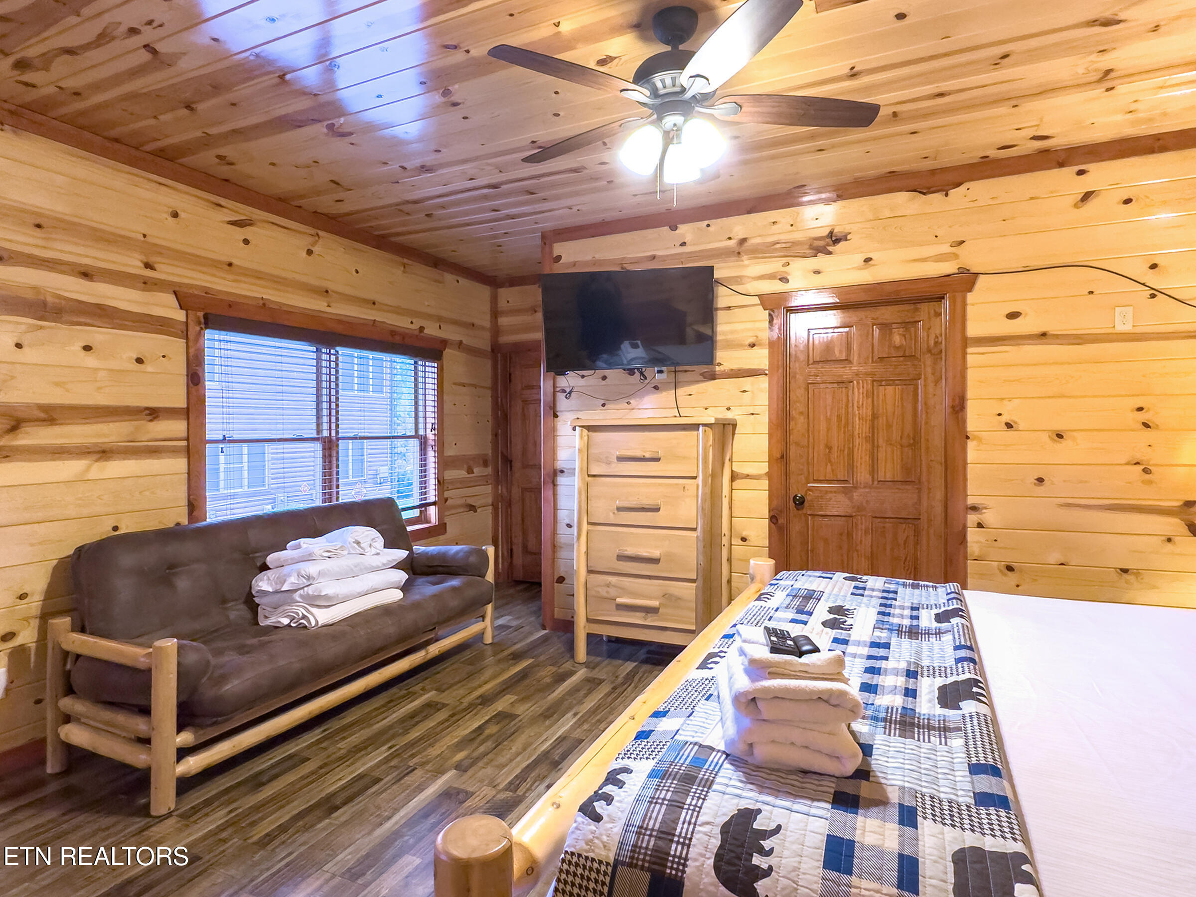 2316 Boulder Way Sevierville TN 37862