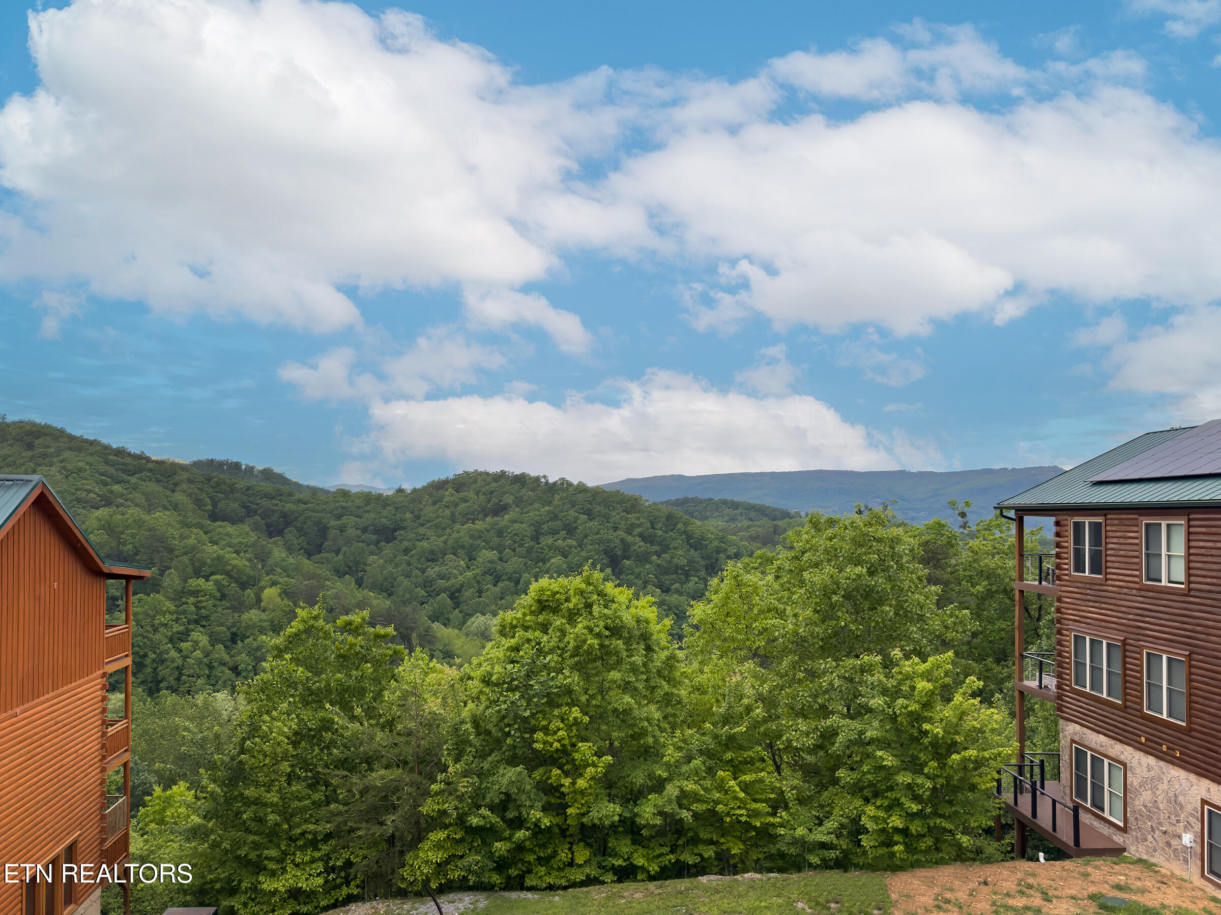2316 Boulder Way Sevierville TN 37862