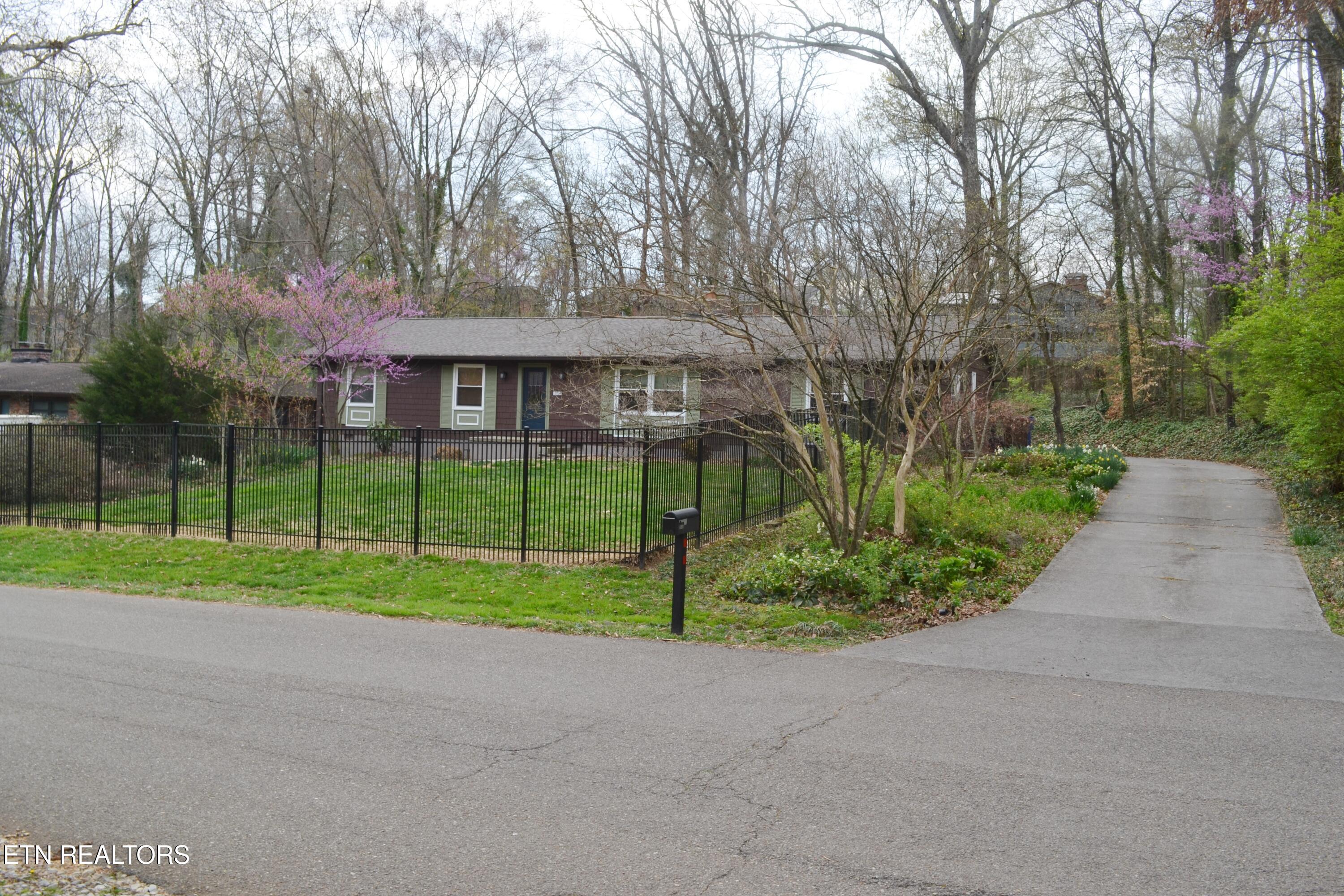 3112 Saratoga Drive Knoxville TN 37920