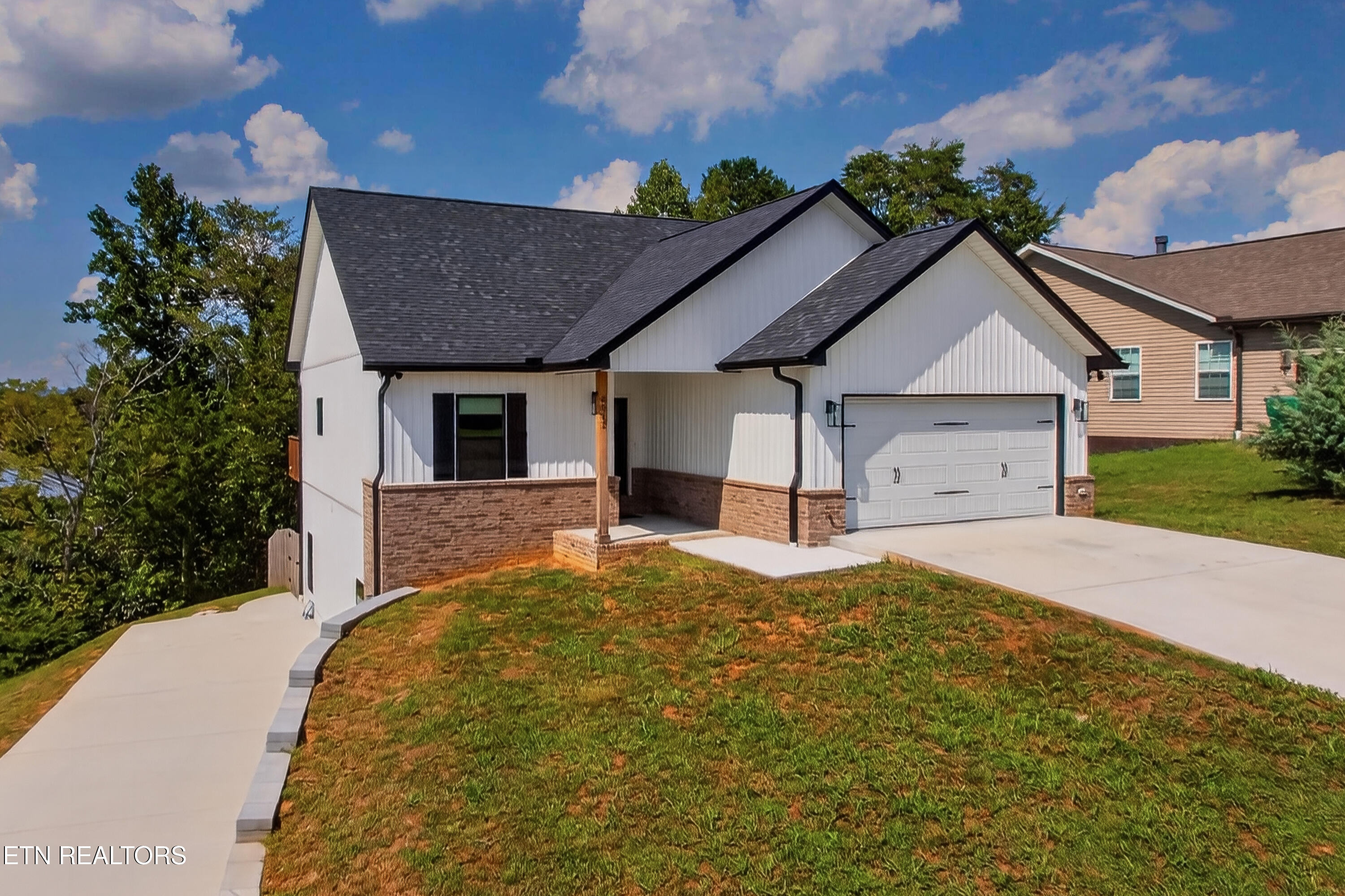 8011 Stone Hollow Drive Knoxville TN 37924