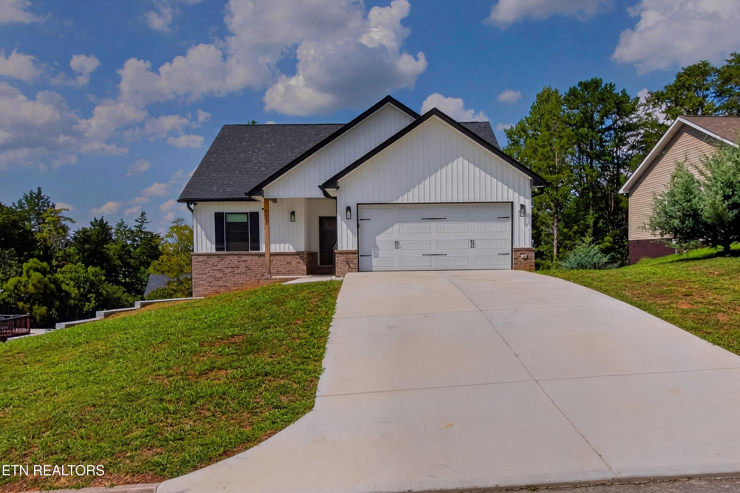 8011 Stone Hollow Drive Knoxville TN 37924