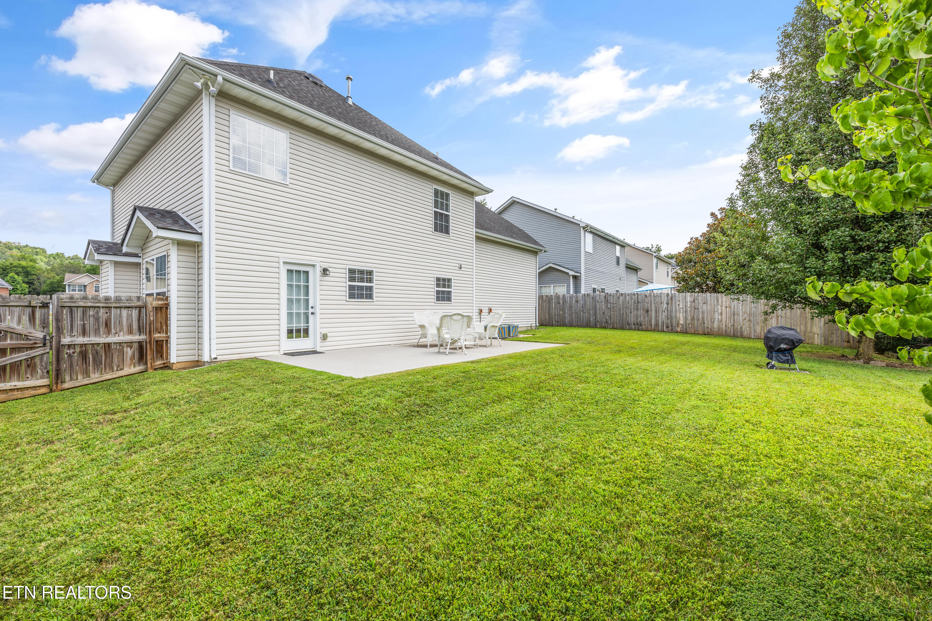 5918 Gray Gables Drive Knoxville TN 37931