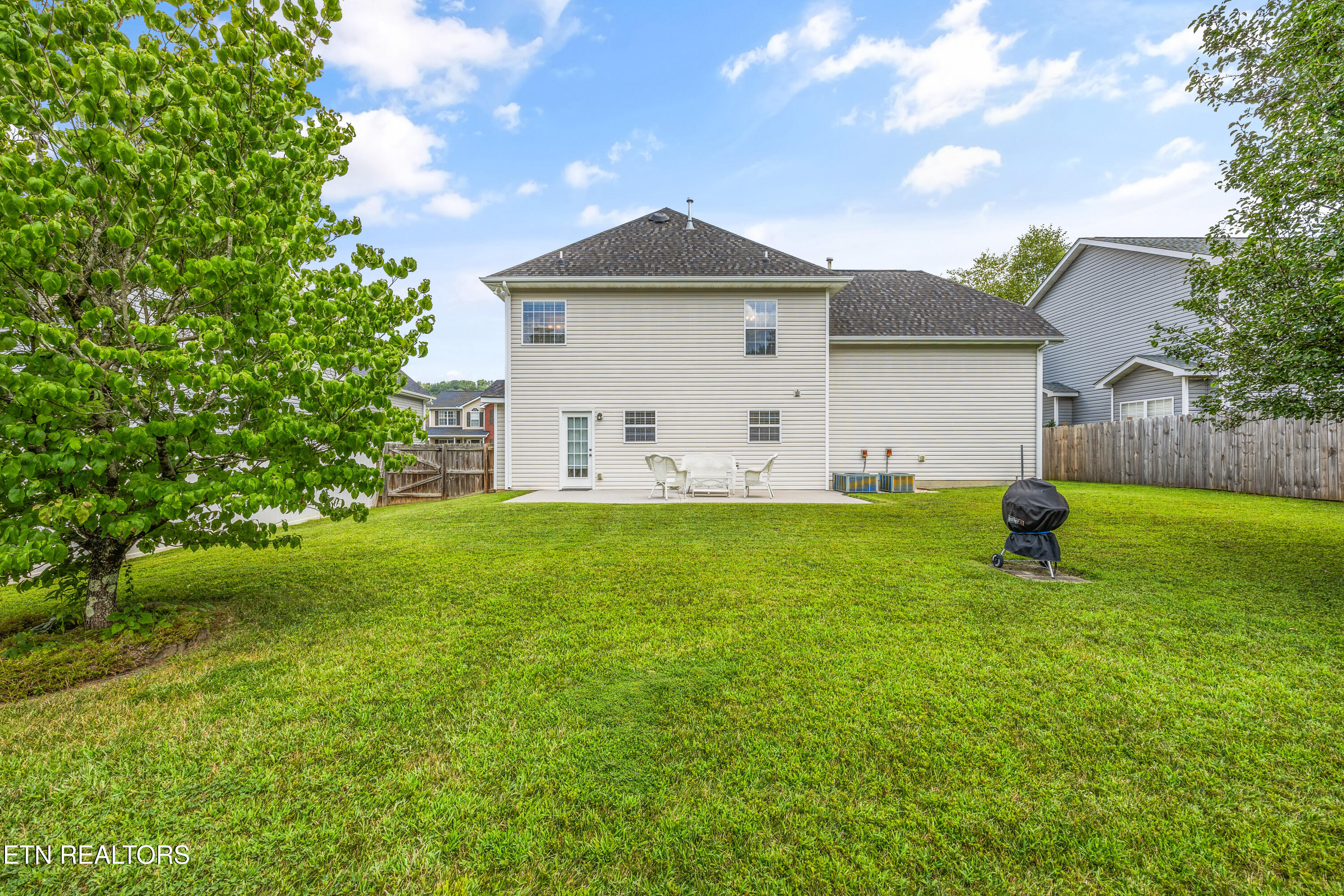 5918 Gray Gables Drive Knoxville TN 37931