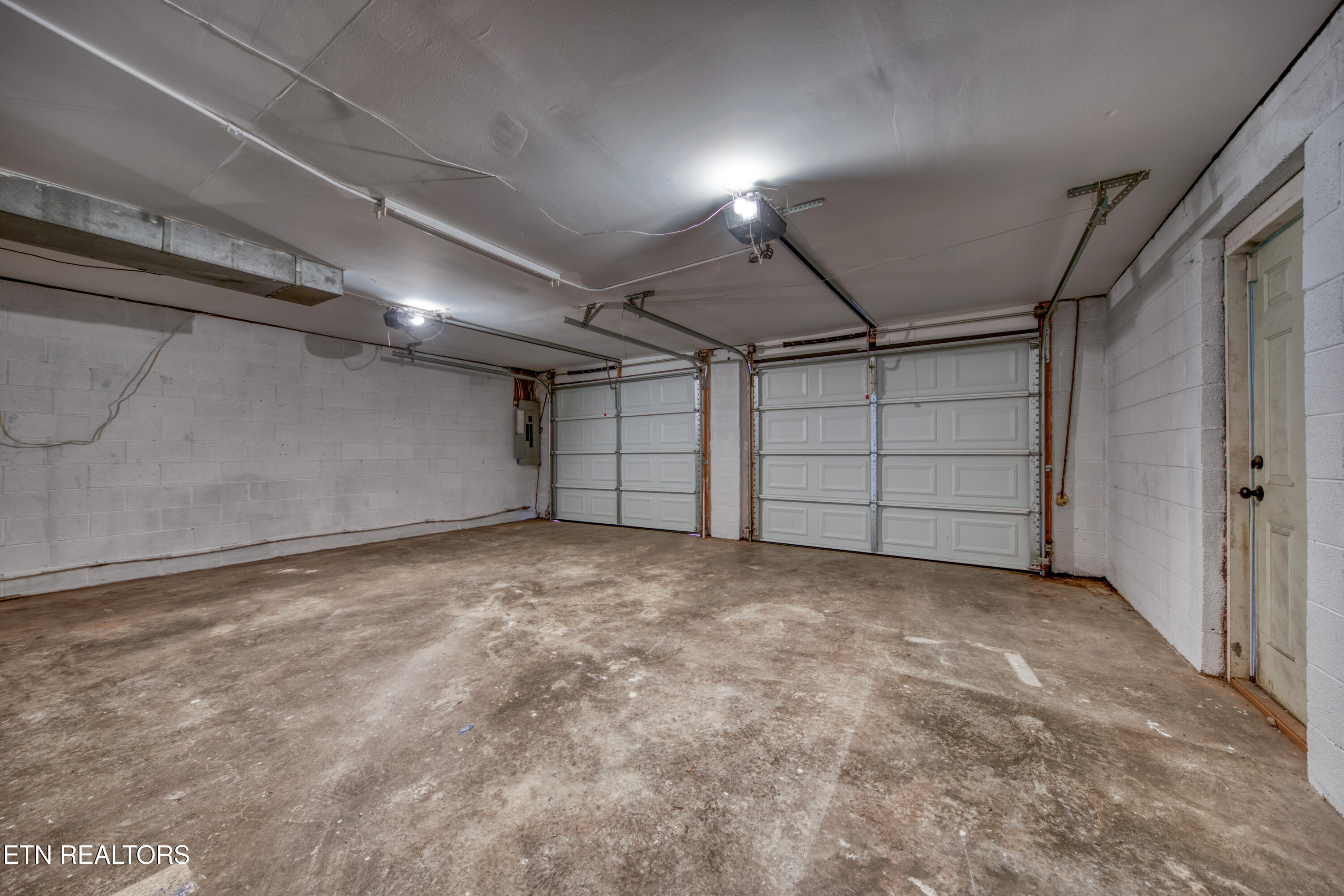 355 Walnut Valley Road Clinton TN 37716