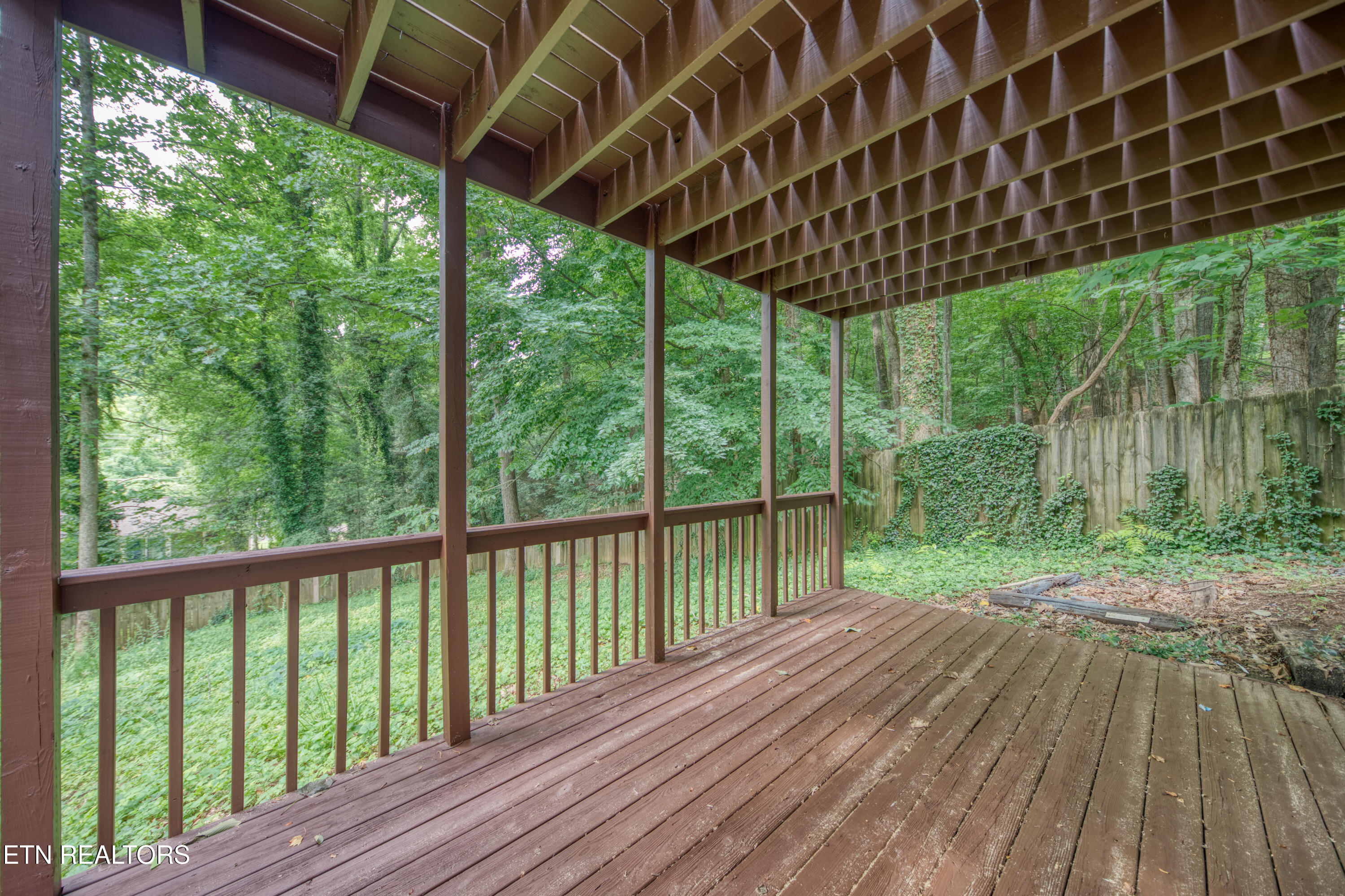 355 Walnut Valley Road Clinton TN 37716