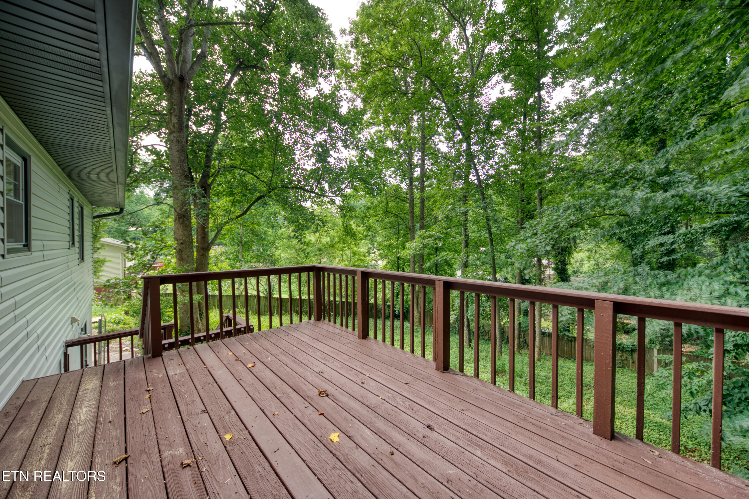 355 Walnut Valley Road Clinton TN 37716