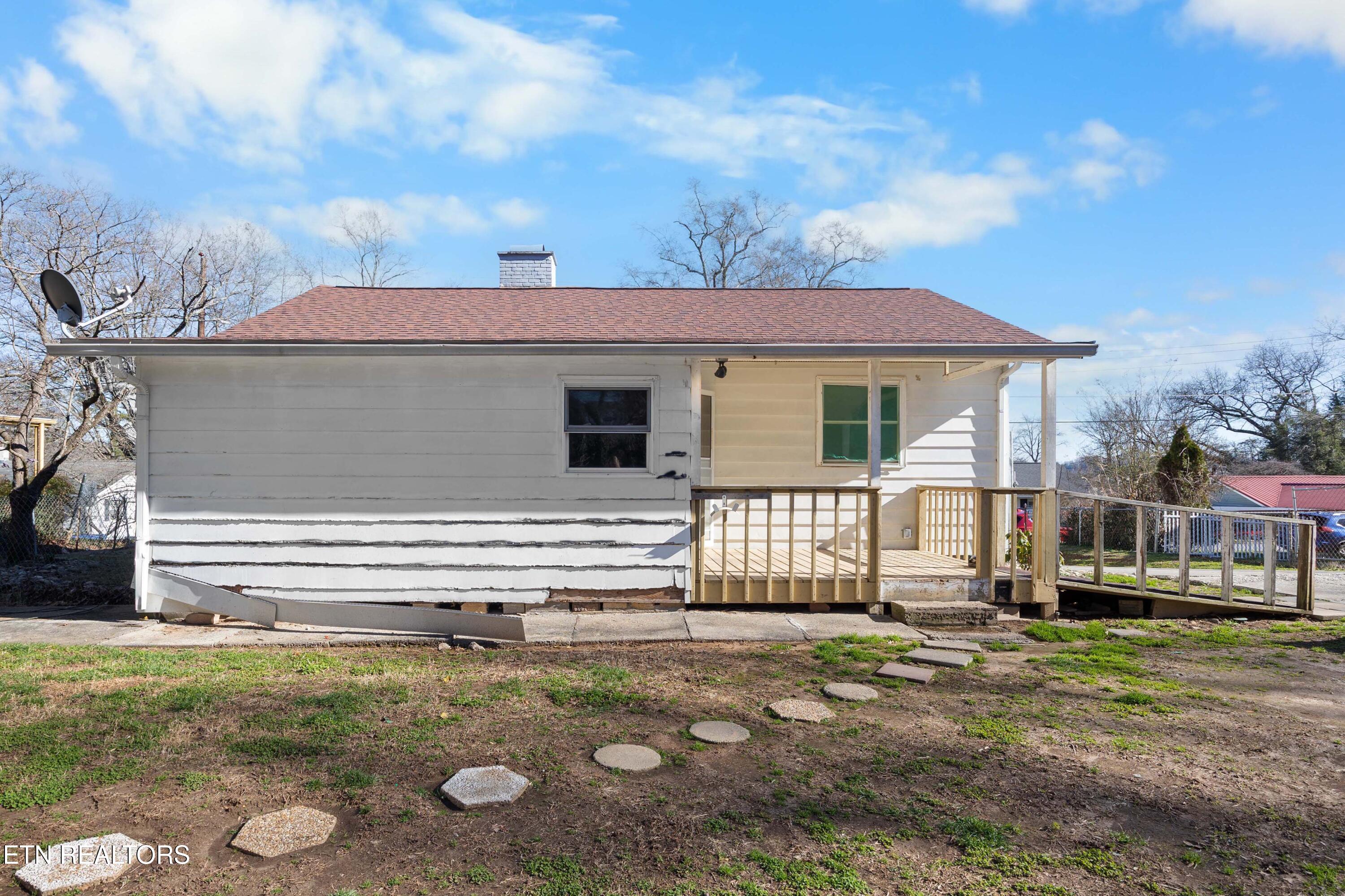 102 Glendale Lane Oak Ridge TN 37830