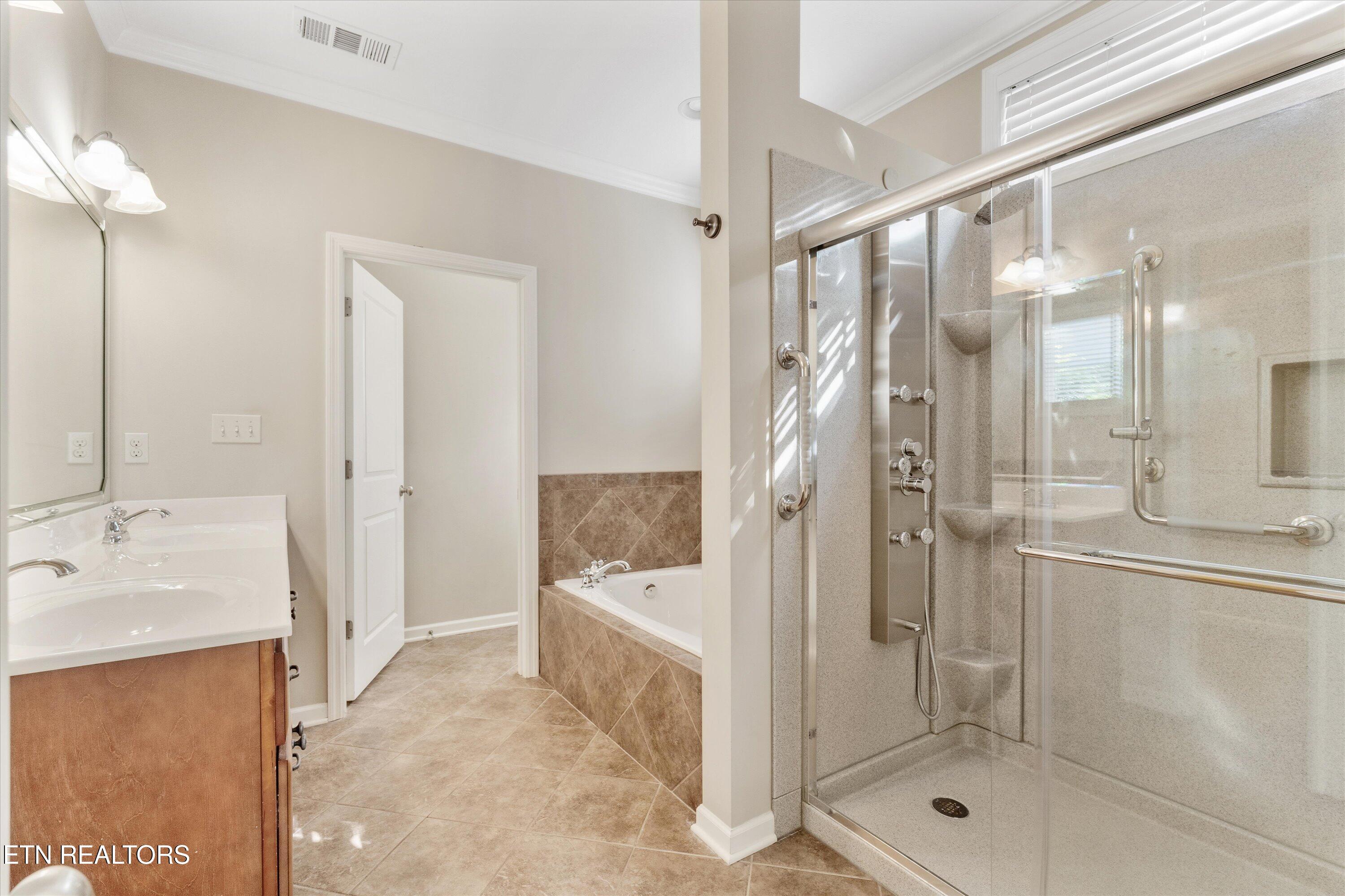 11218 Fox Brook Lane Knoxville TN 37932