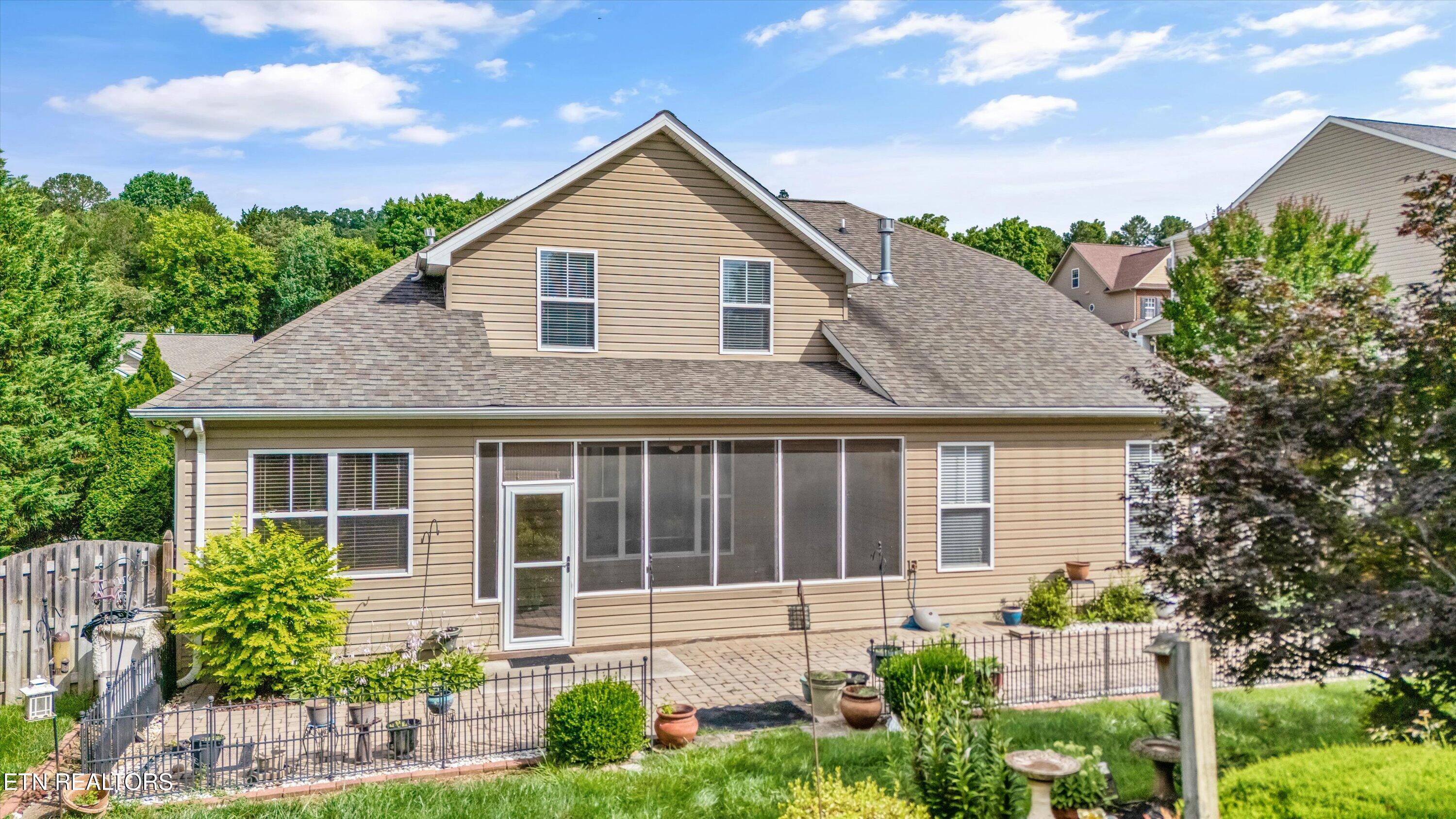 11218 Fox Brook Lane Knoxville TN 37932